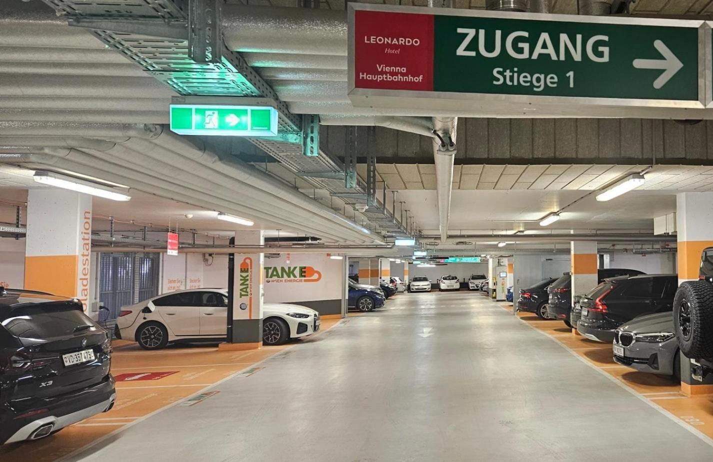 Leonardo Hauptbahnhof Hotel