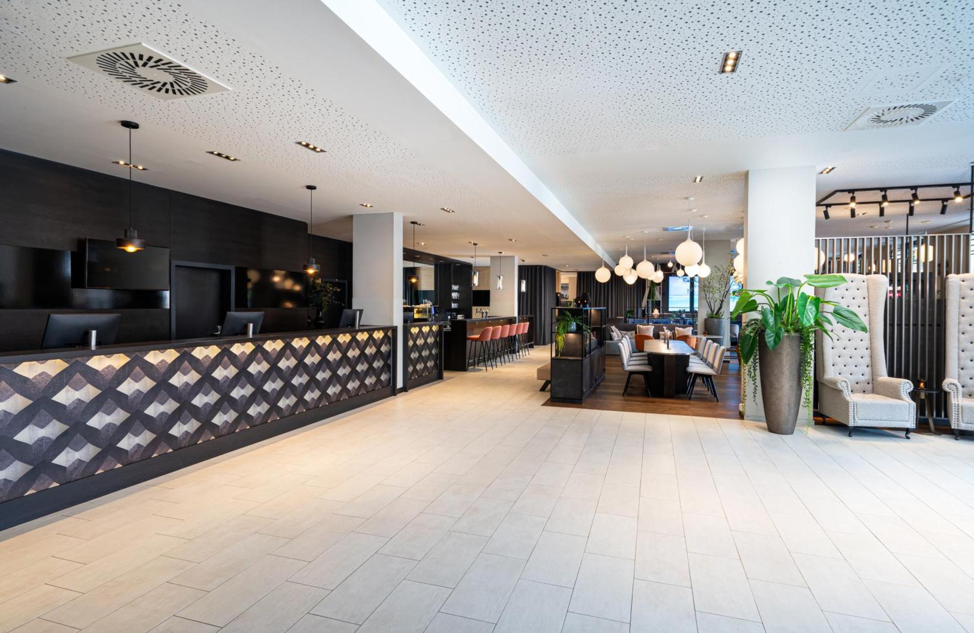 Leonardo Hauptbahnhof Hotel Vienna