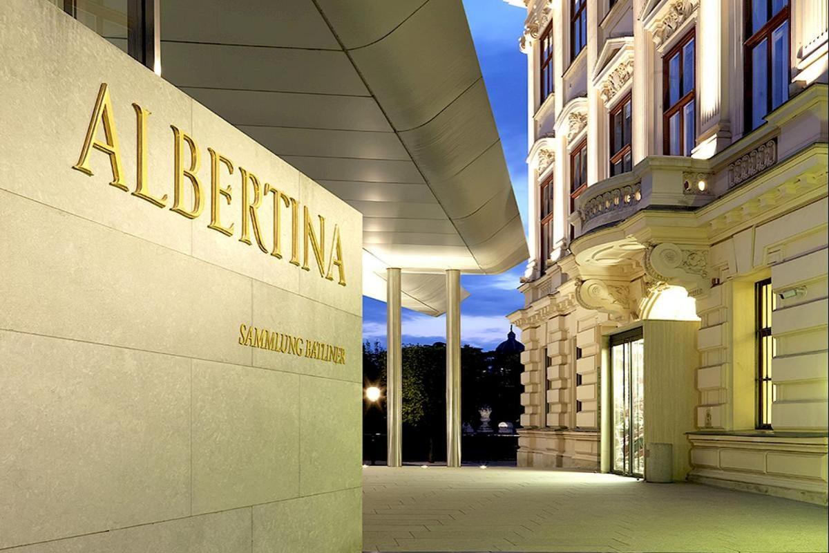 Schoenbrunn - Contactless 24h Check-in Viena