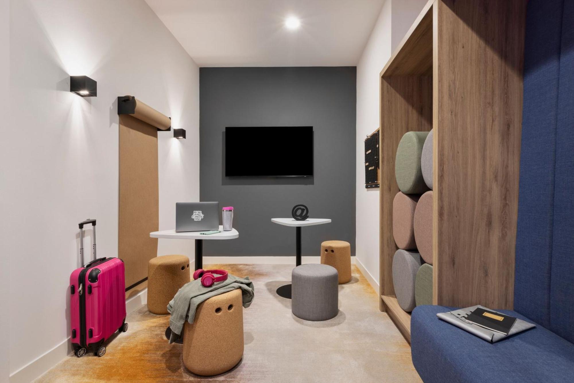 Moxy East Vienna