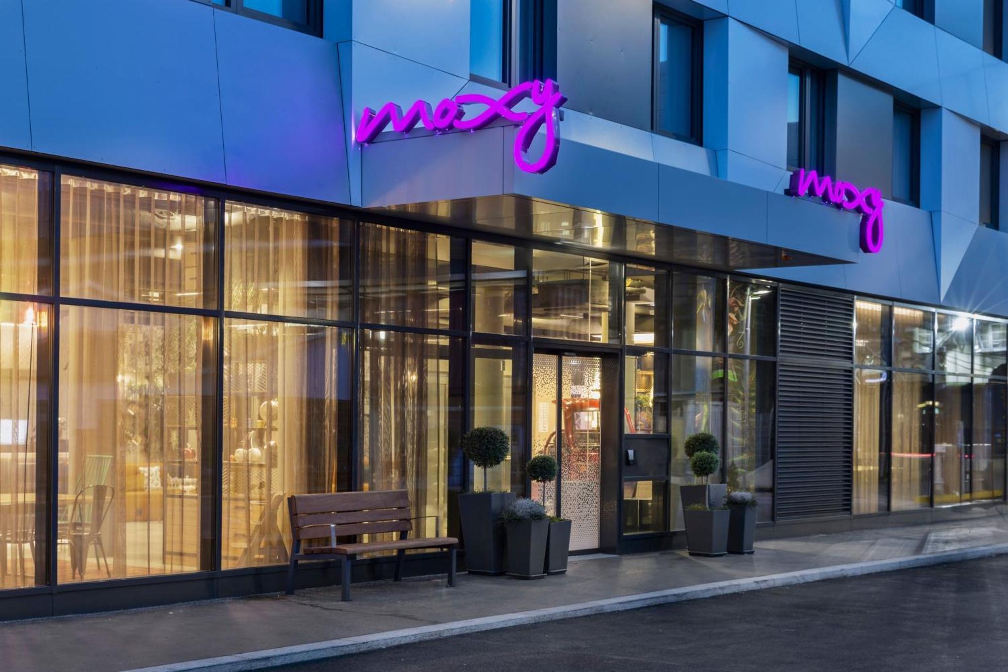 Hotel Moxy East