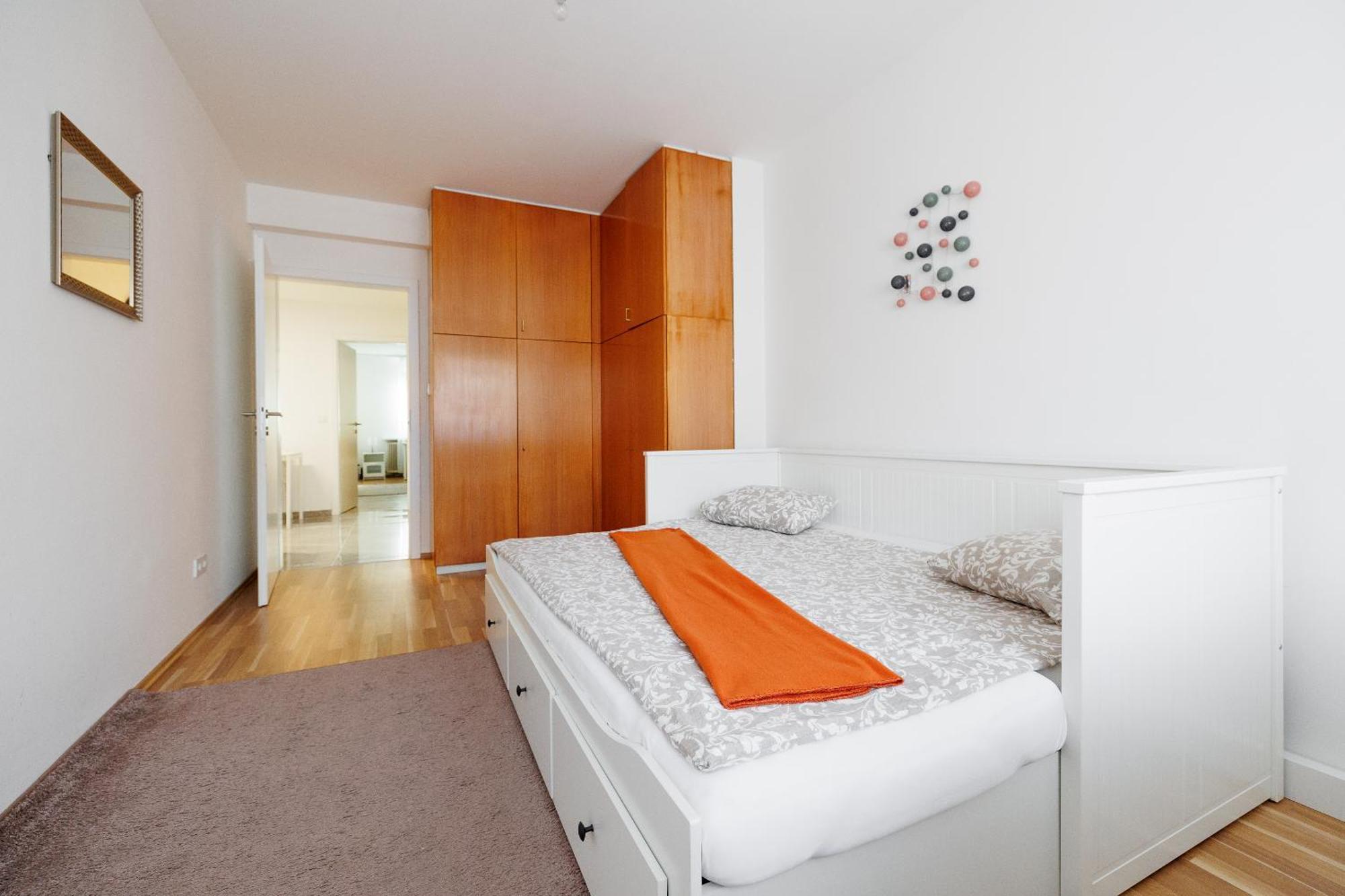 Cozy, Spacious And Charming 4 Bedrooms Apartament * Vienna
