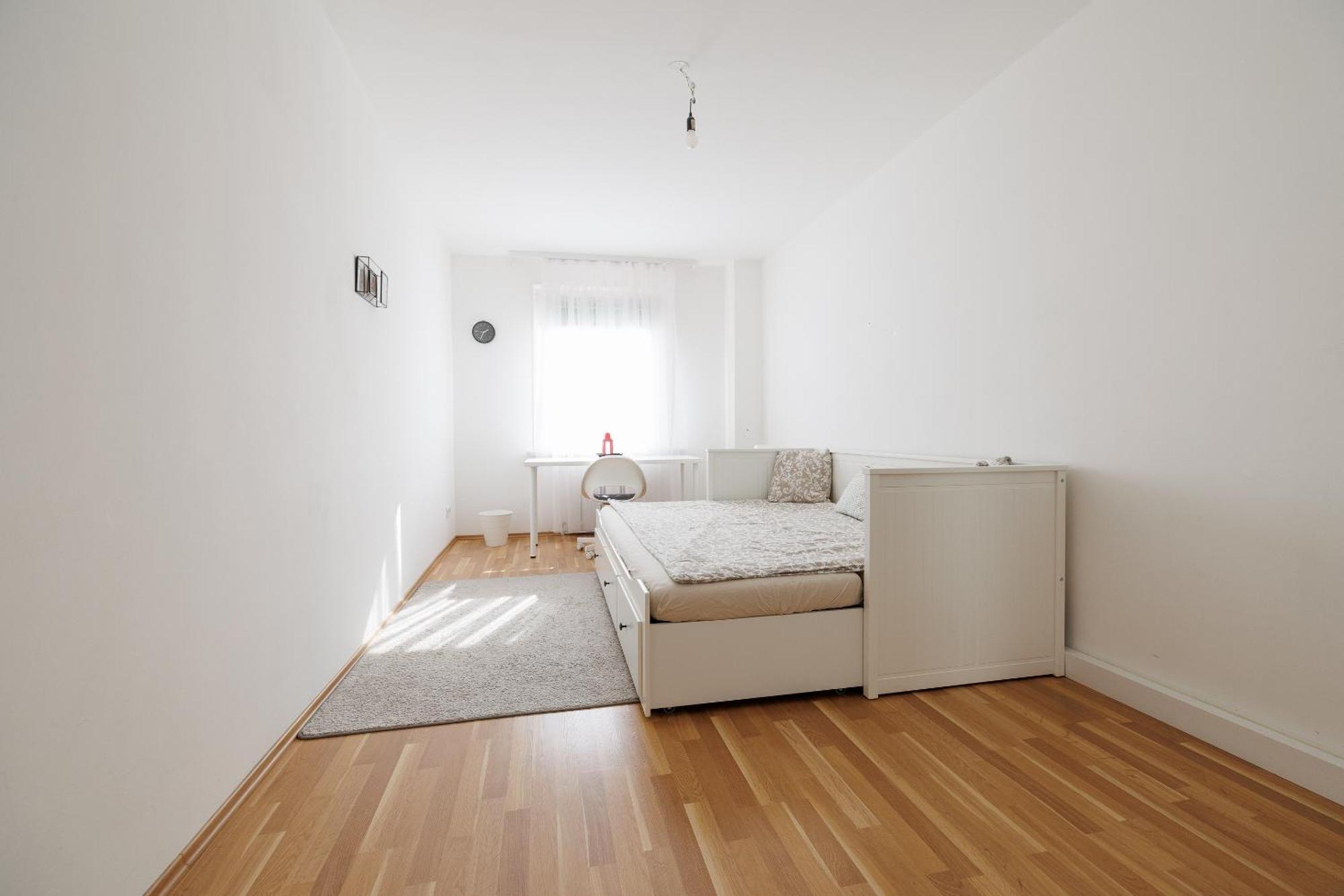 Cozy, Spacious And Charming 4 Bedrooms Apartament Apartment