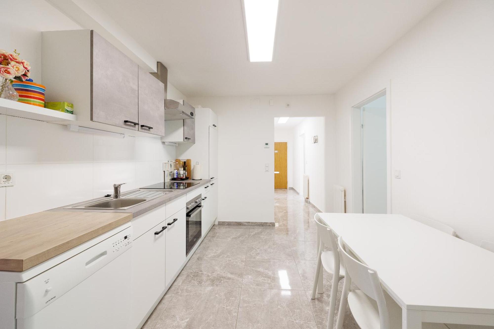 Apartment Cozy, Spacious And Charming 4 Bedrooms Apartament