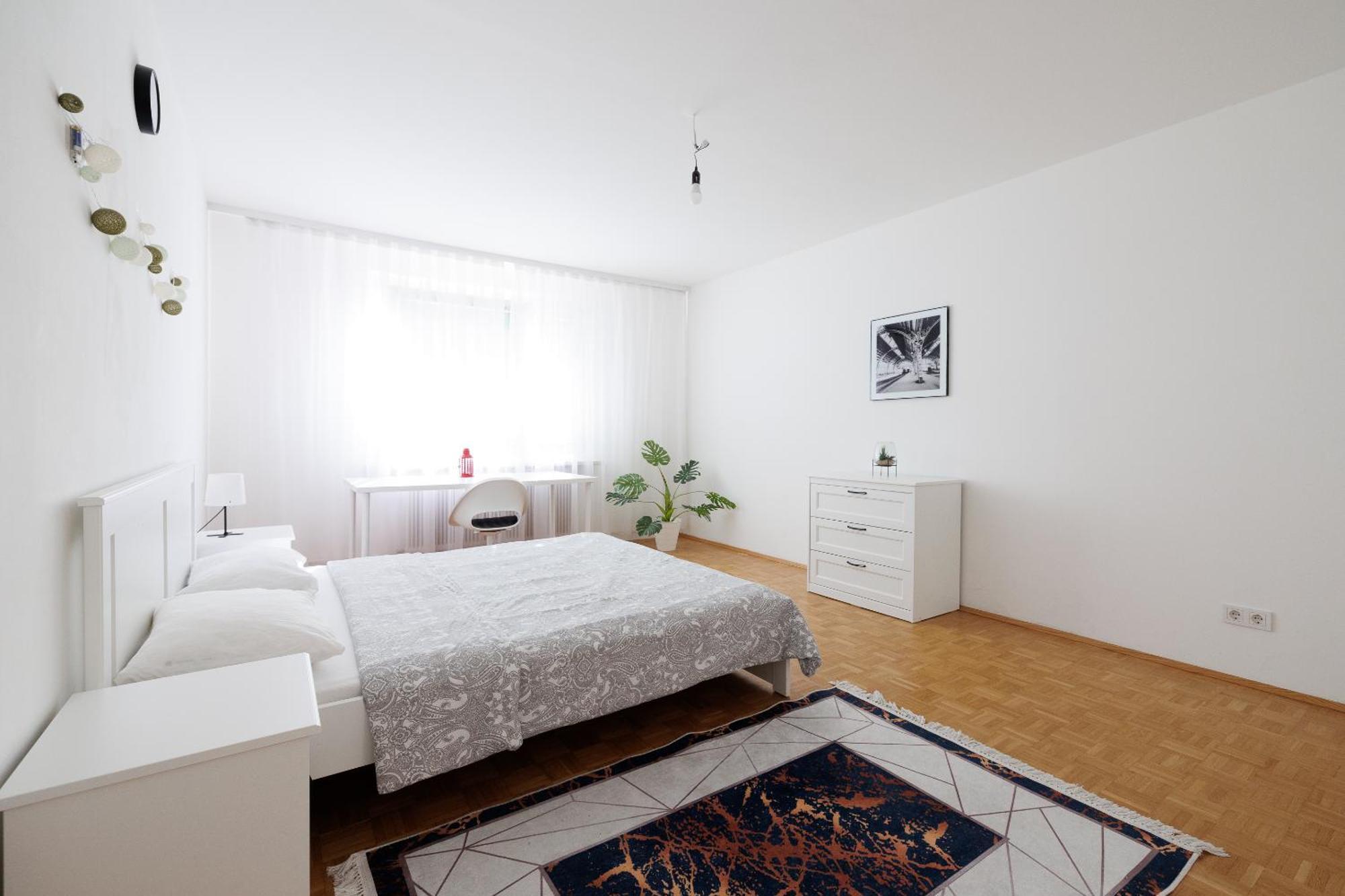 Cozy, Spacious And Charming 4 Bedrooms Apartament Apartment Vienna