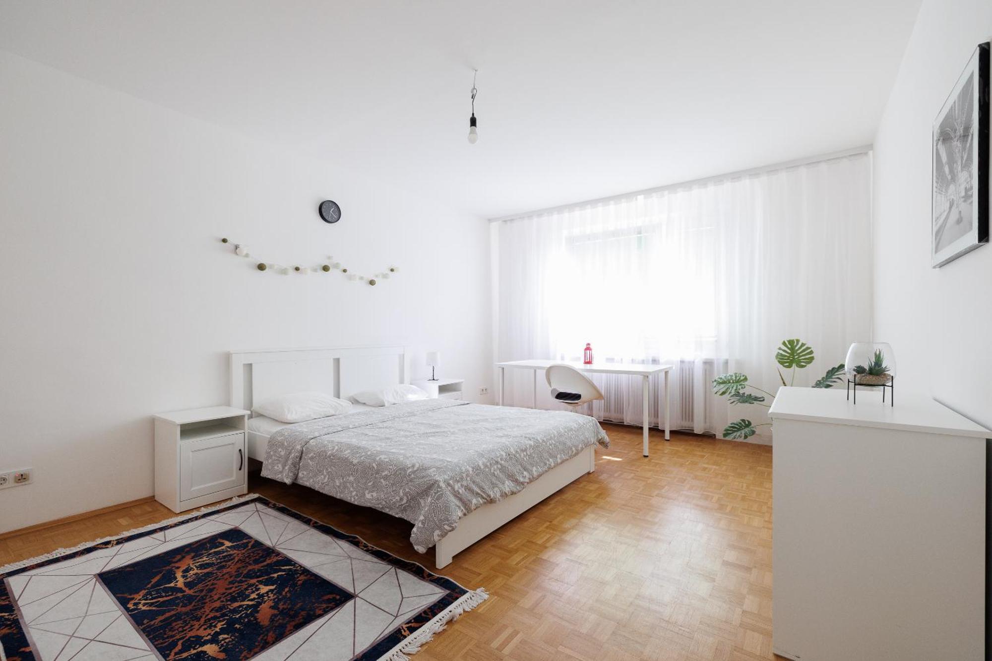 Cozy, Spacious And Charming 4 Bedrooms Apartament Apartment