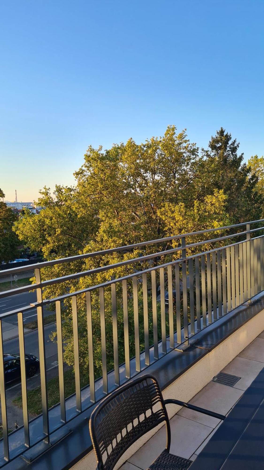 Top Kaiserebersdorf Apartment Vienna