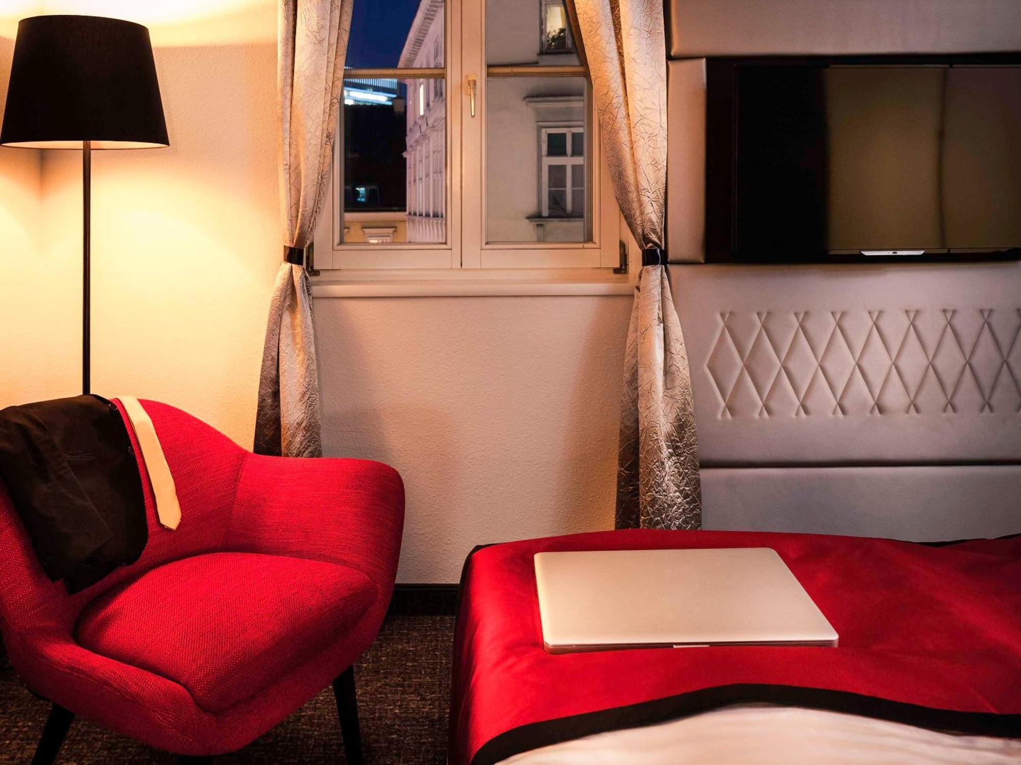 Mercure First