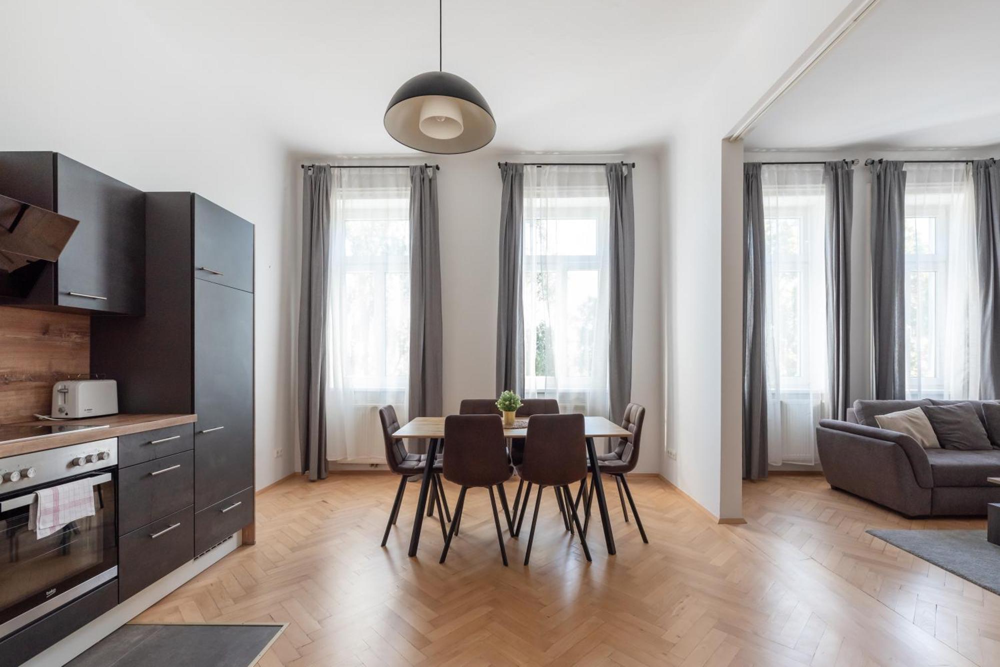 Zentrale Lage Mit Direkter Anbindung Ans Zentrum * Vienna