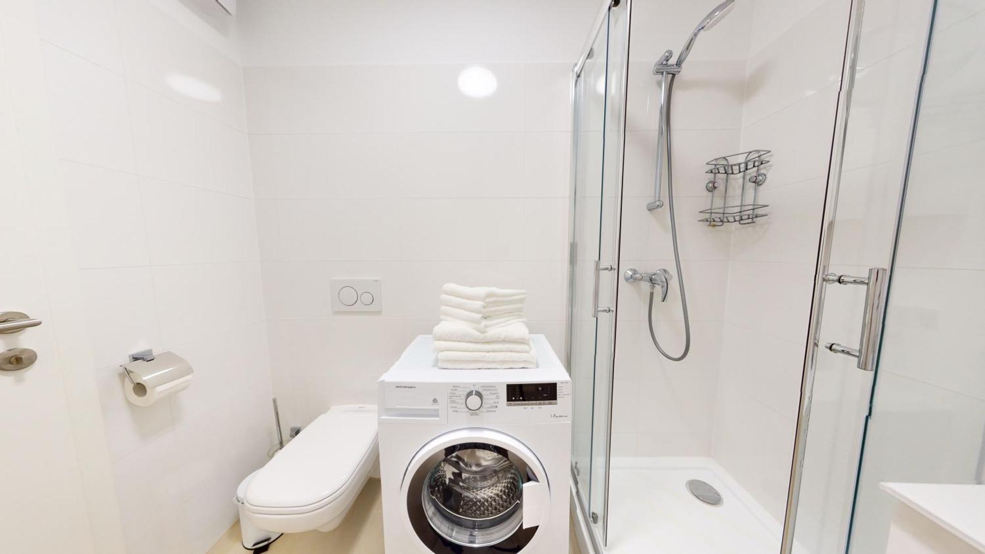Apartment Alon Homes - Premium Center *