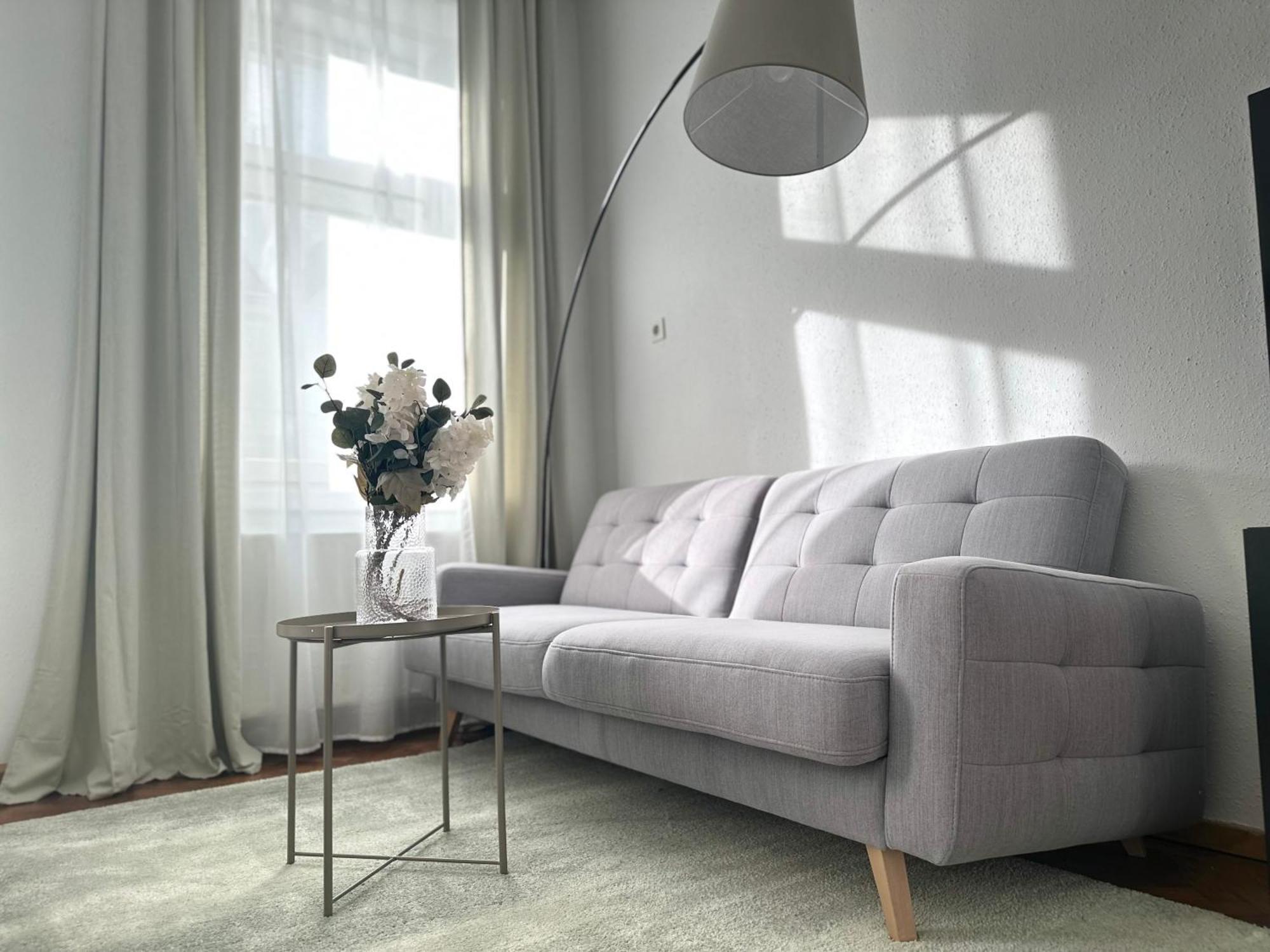 Spacious Apartment, 3 Min To U1 Reumannplatz * Viena