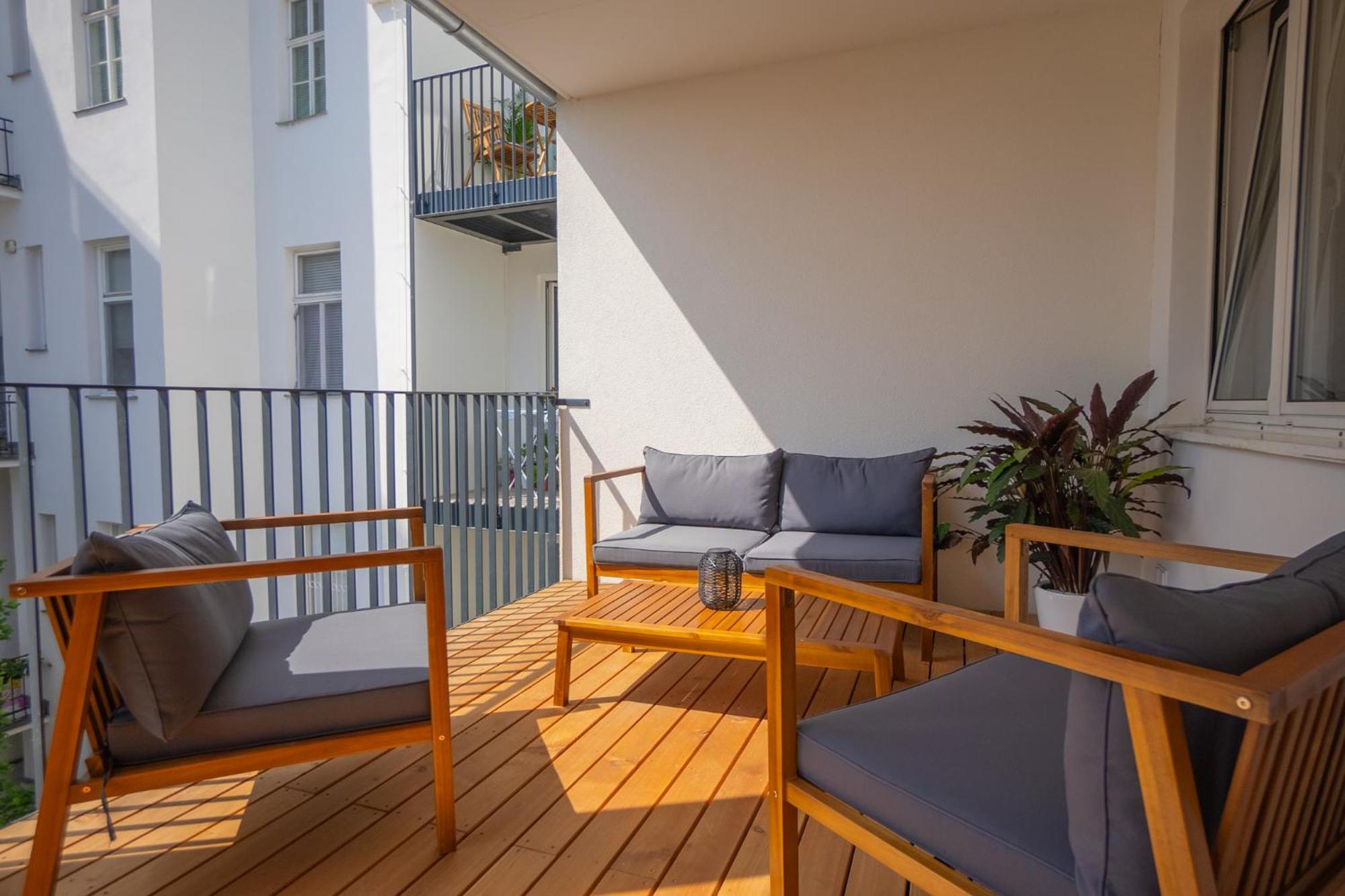Apartment Bright Stylish With A Huge Terrace In A Location