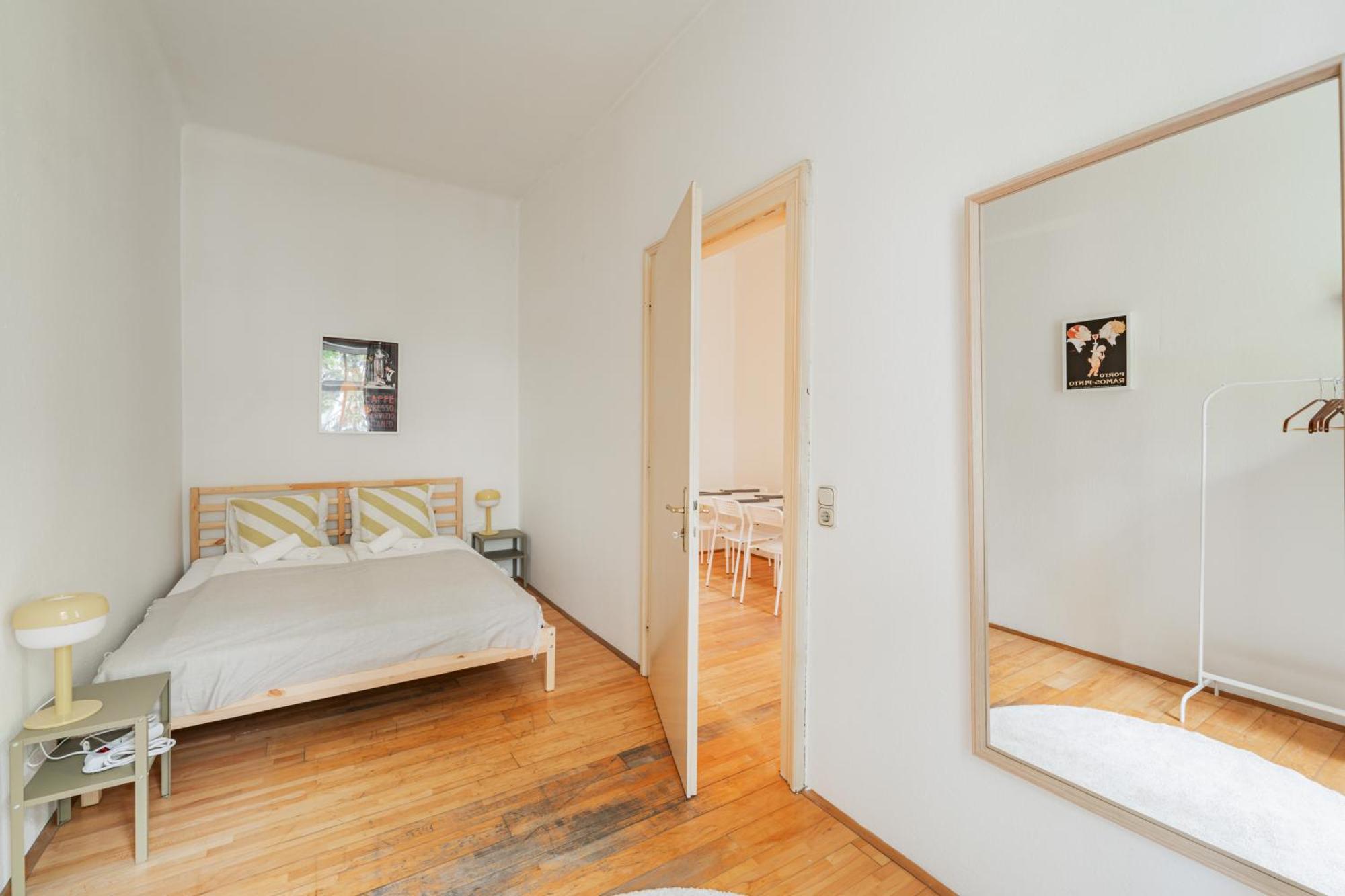 Apartment Stylisch In Vienna's 18th District