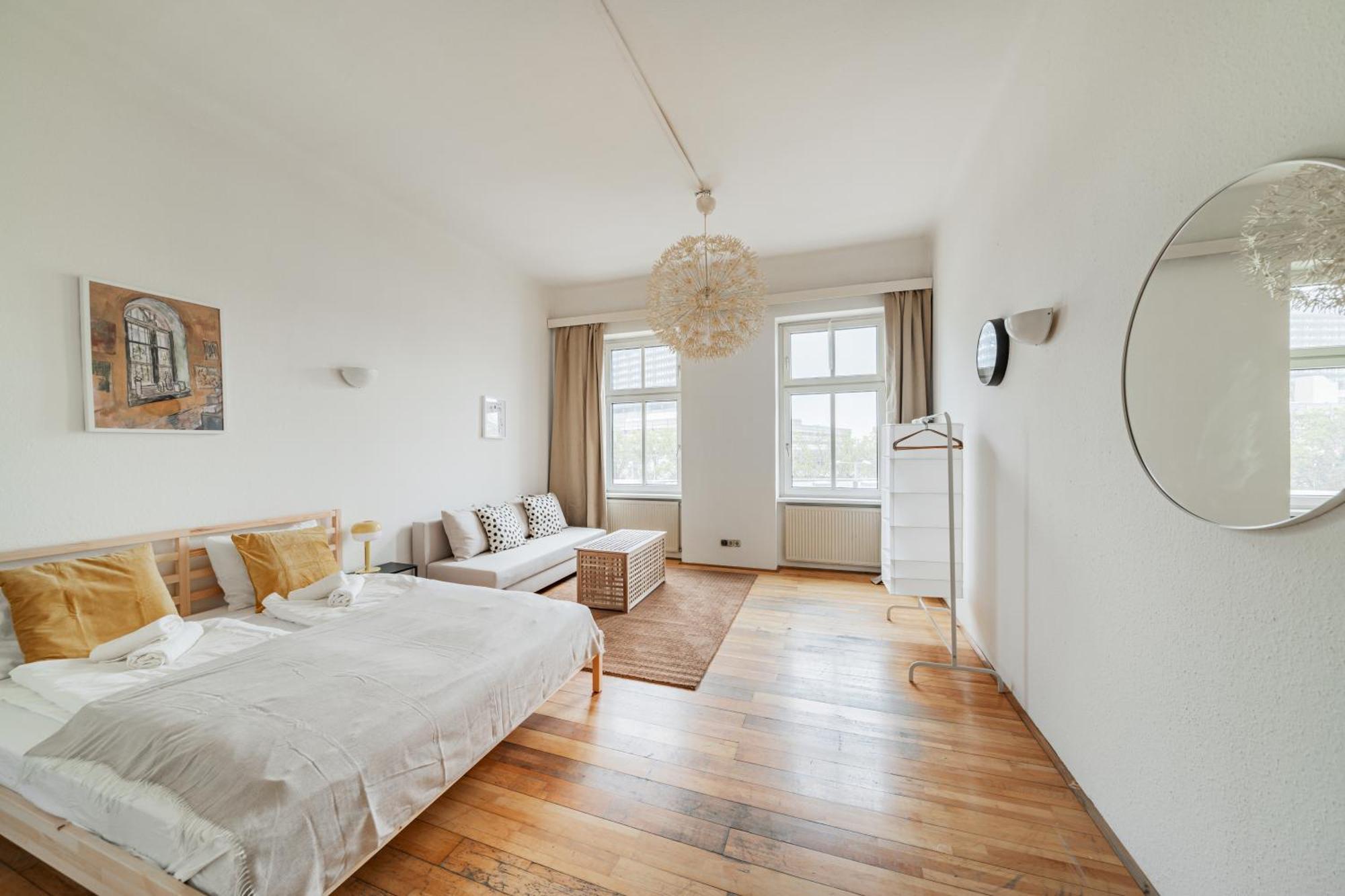 Apartment Stylisch In Vienna's 18th District