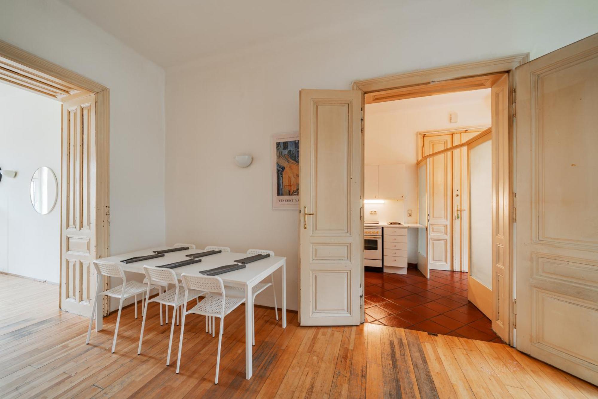 Apartment Stylisch In Vienna's 18th District *