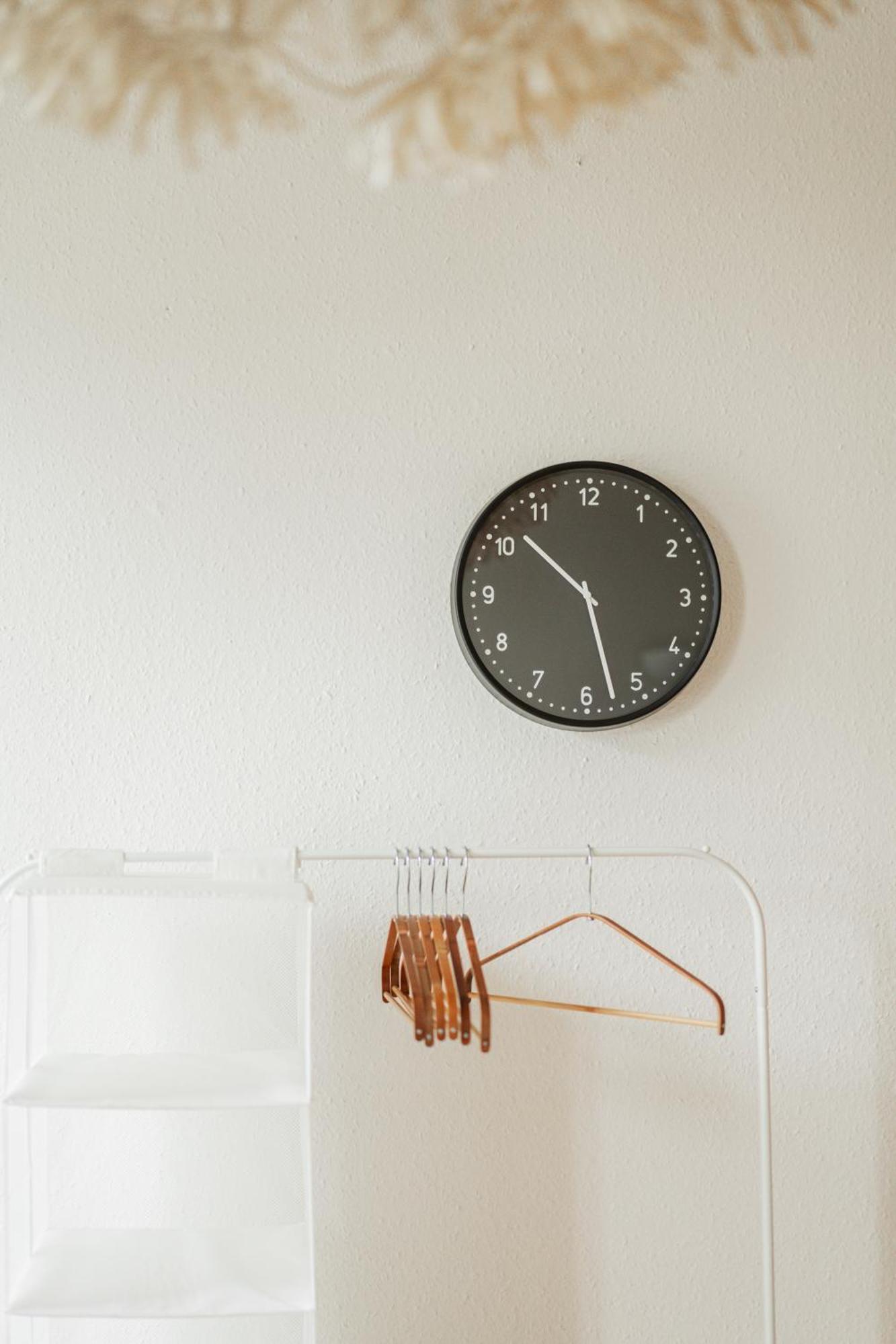 Stylisch In Vienna's 18th District Apartment