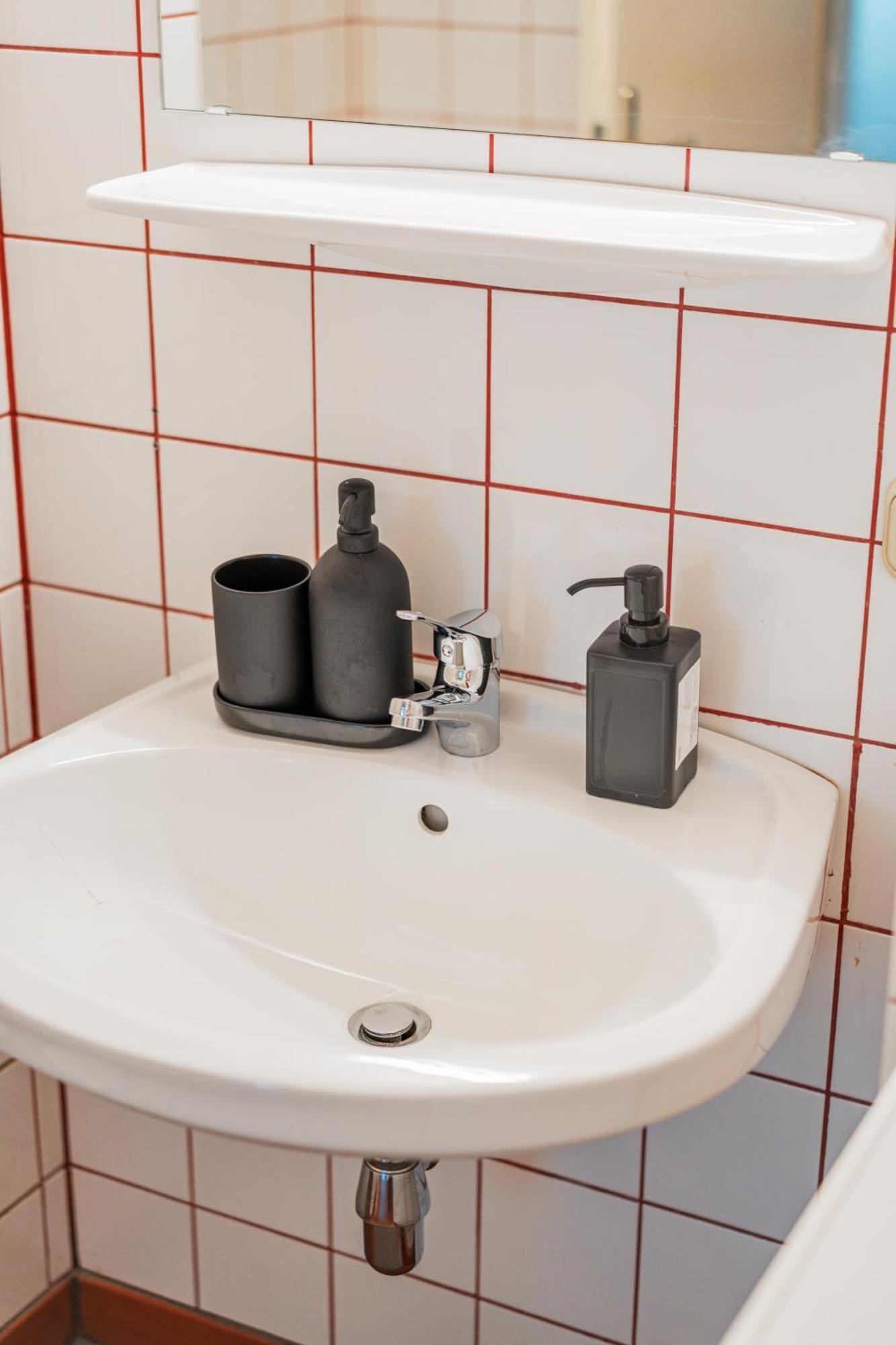 Stylisch In Vienna's 18th District Apartment *