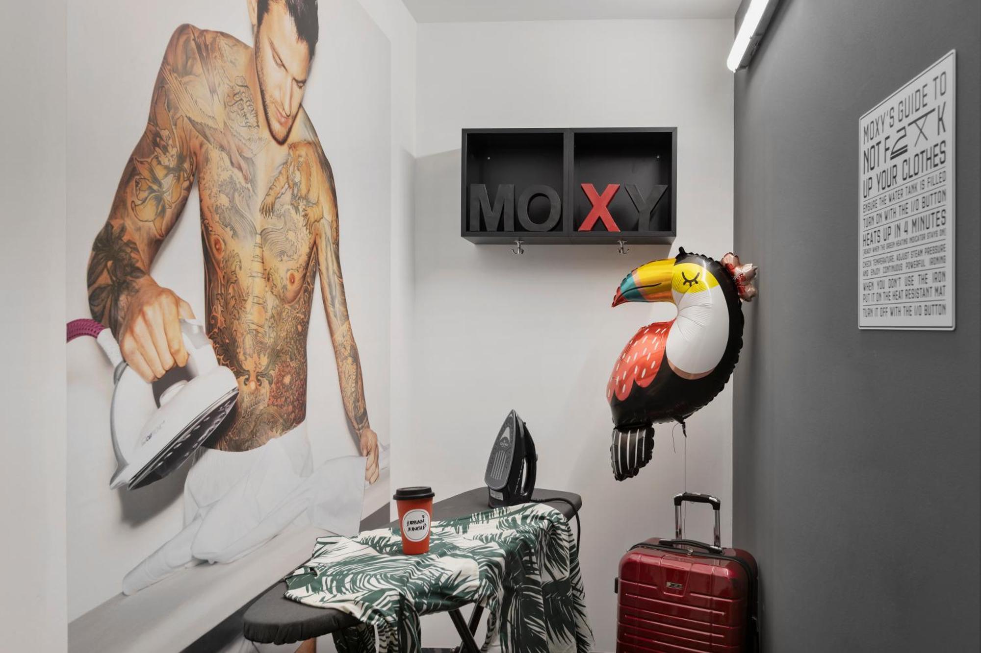 Moxy East Hotel *
