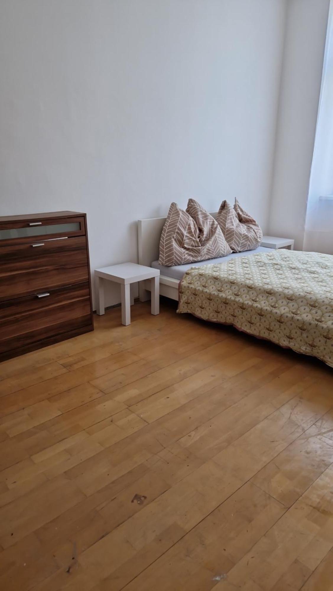 131 * Vienna