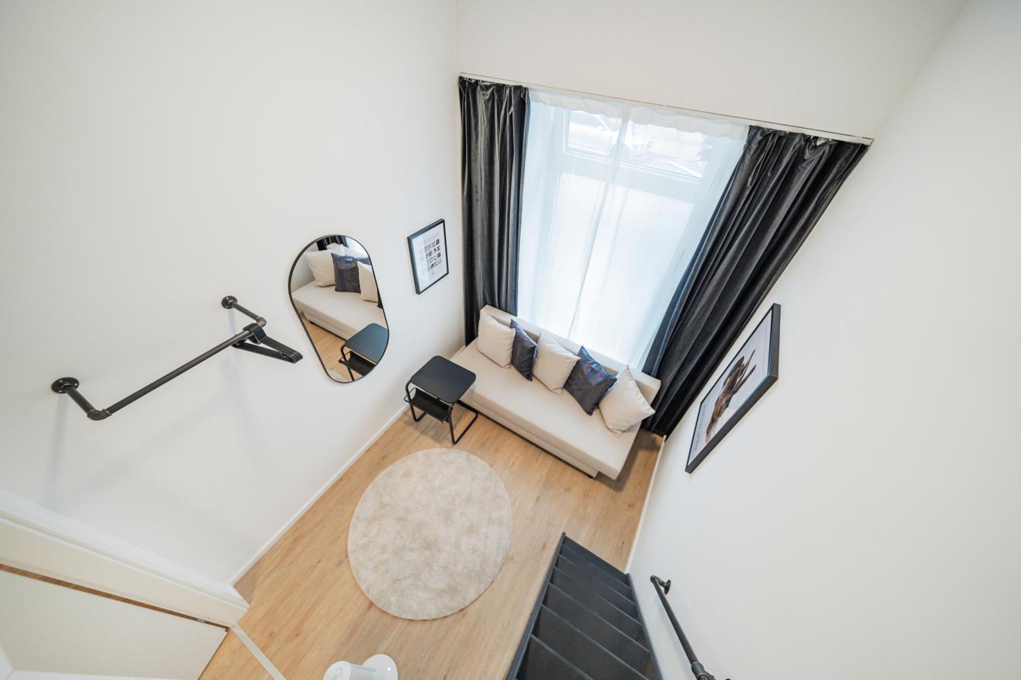 Chic By Home2