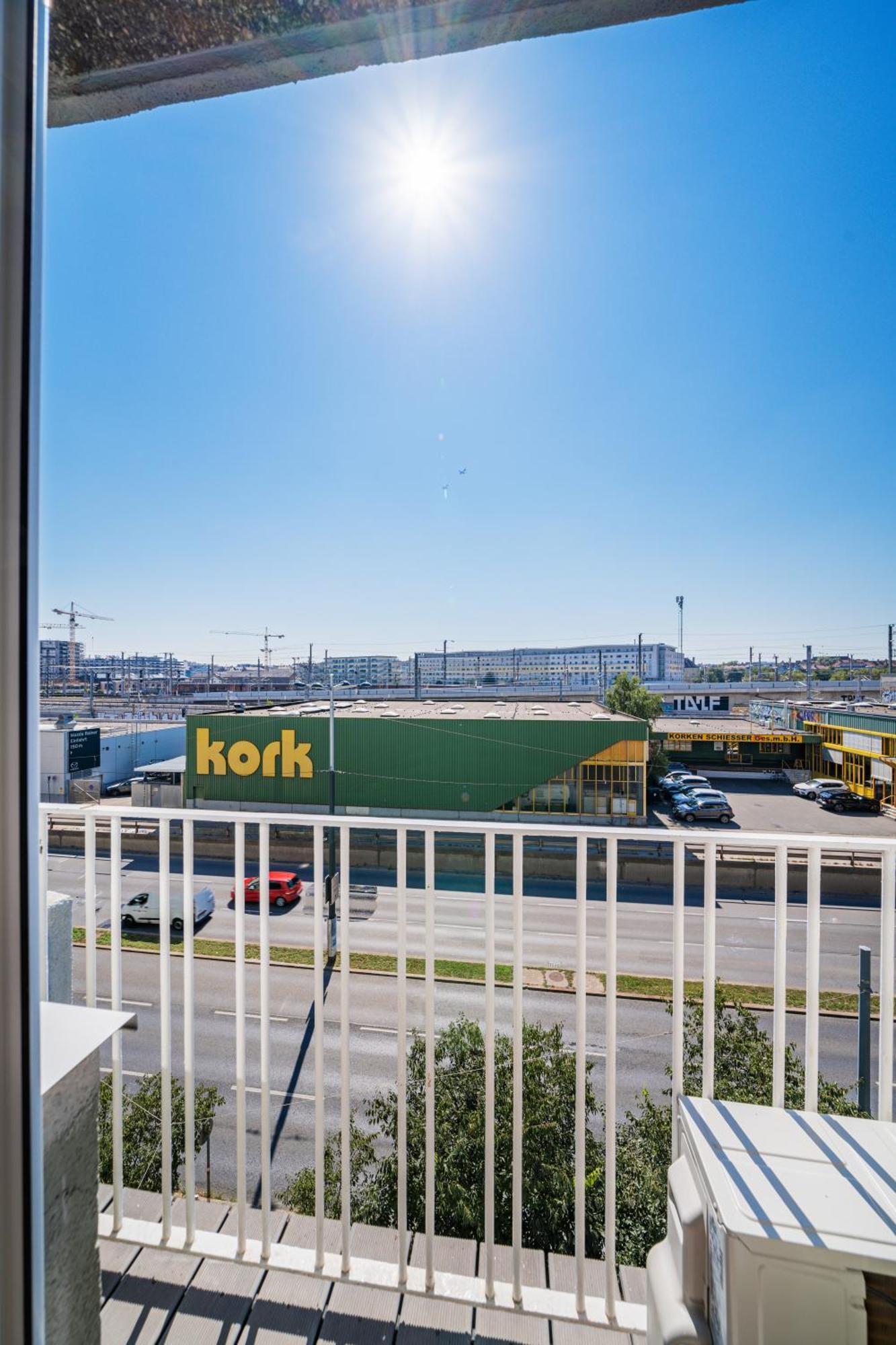 Appartamento Zentrale 50m² 10 Gehminuten Vom Hauptbahnhof Vienna
