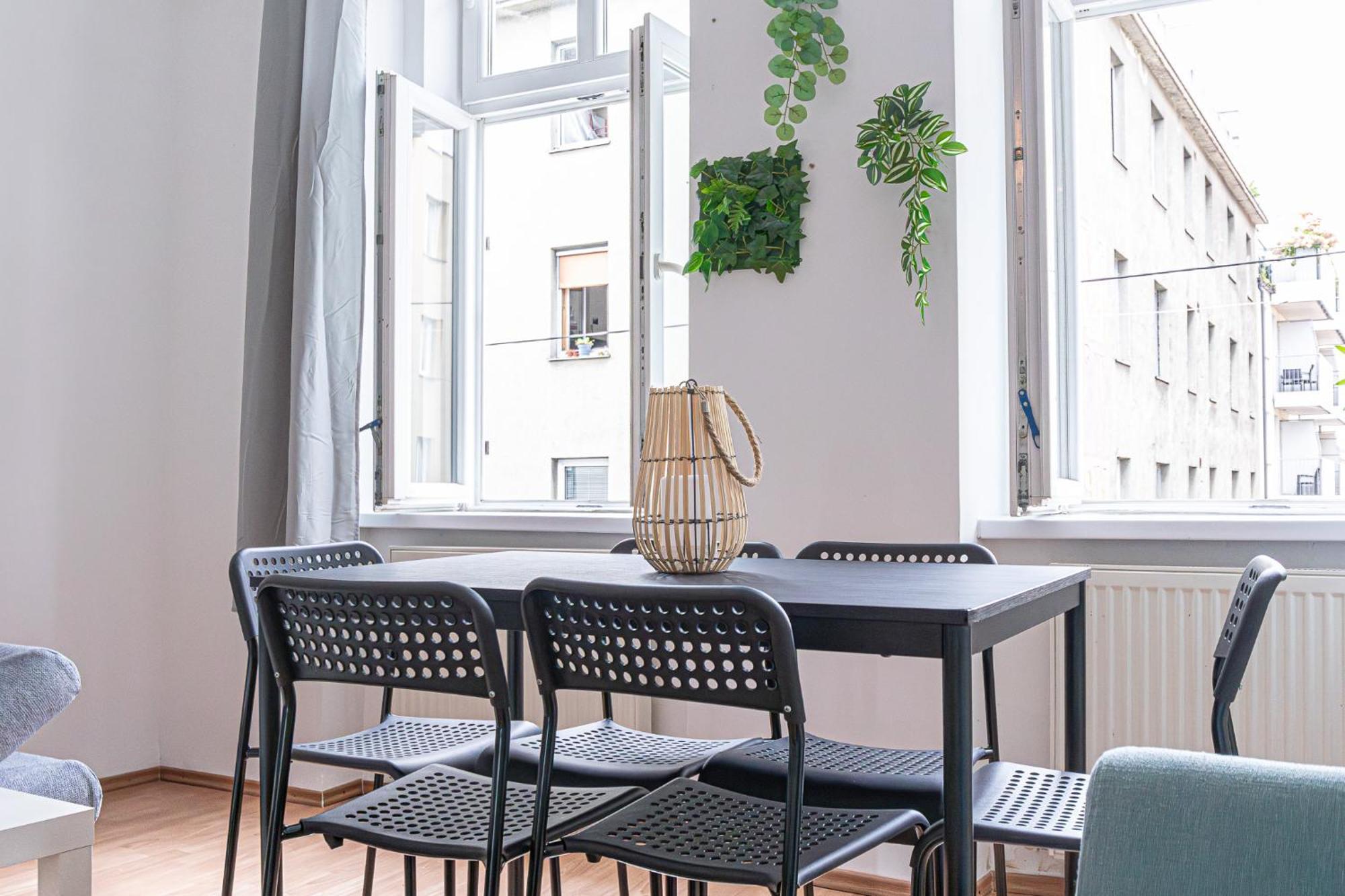 Apartment Breathtaking 2br Modern Design/near Schoennbrunn