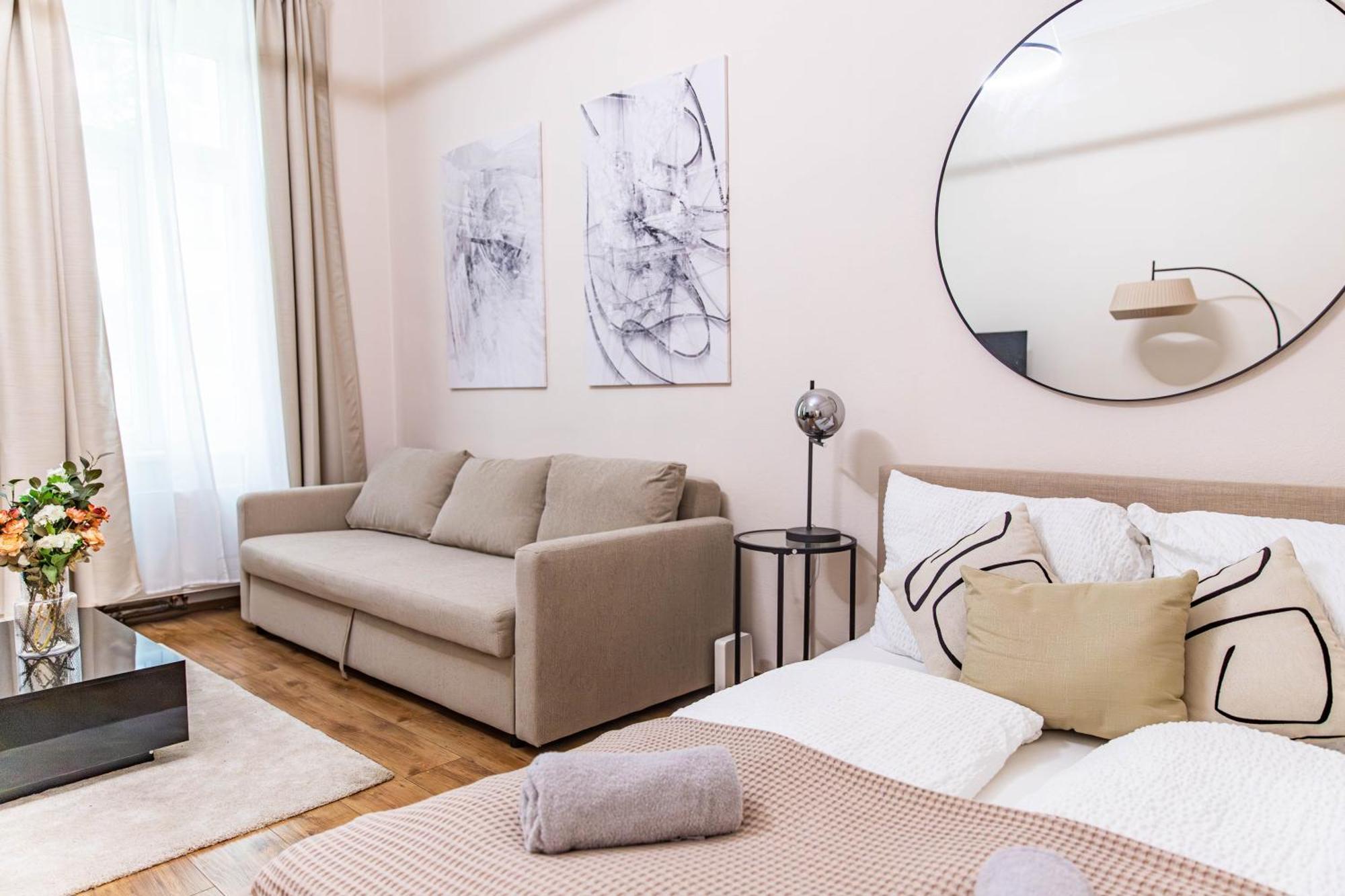 Stylish Apartment, Next To Schloss Belvedere