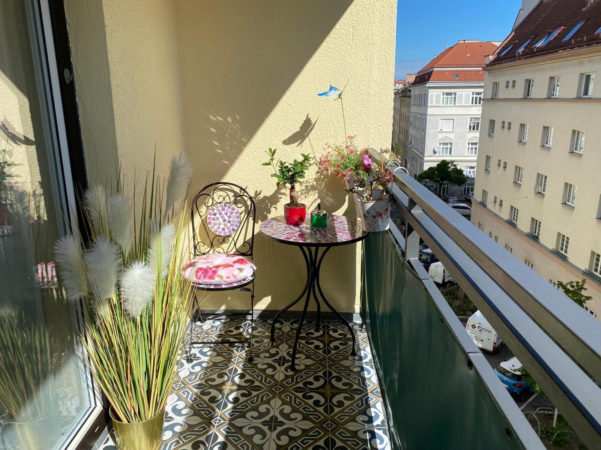 Royal Deluxe Apartment