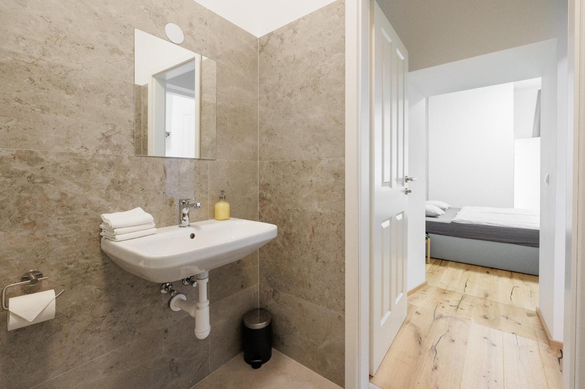 Grosszuegiges App. 2 Schlafzimmer Apartment