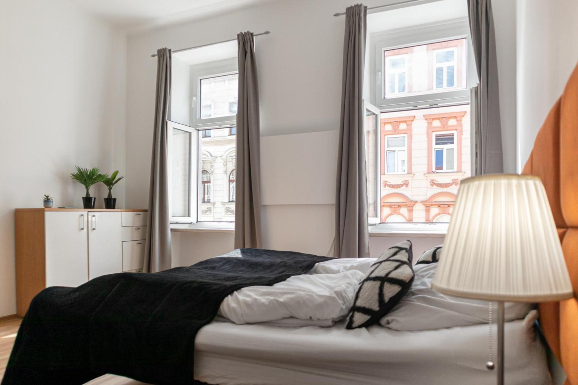 Apartment Welcoming Budget 1br Apt. With Best Location