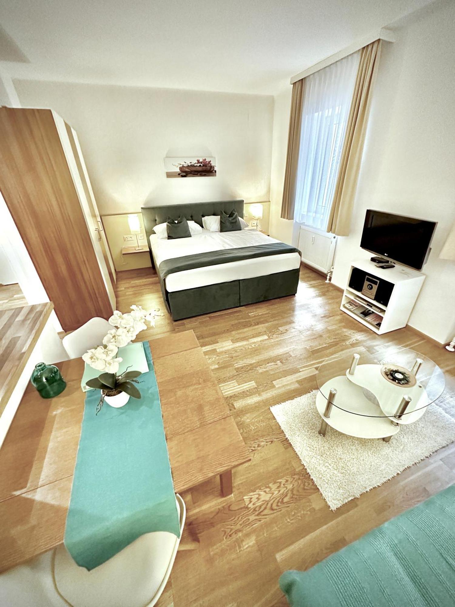 Sweet - A Cozy Welcome *