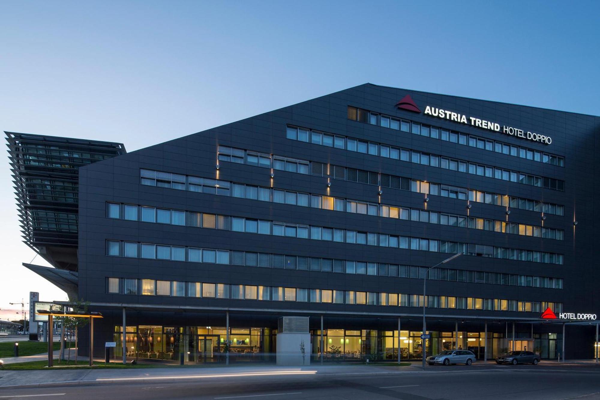 Austria Trend Doppio Hotel 4*