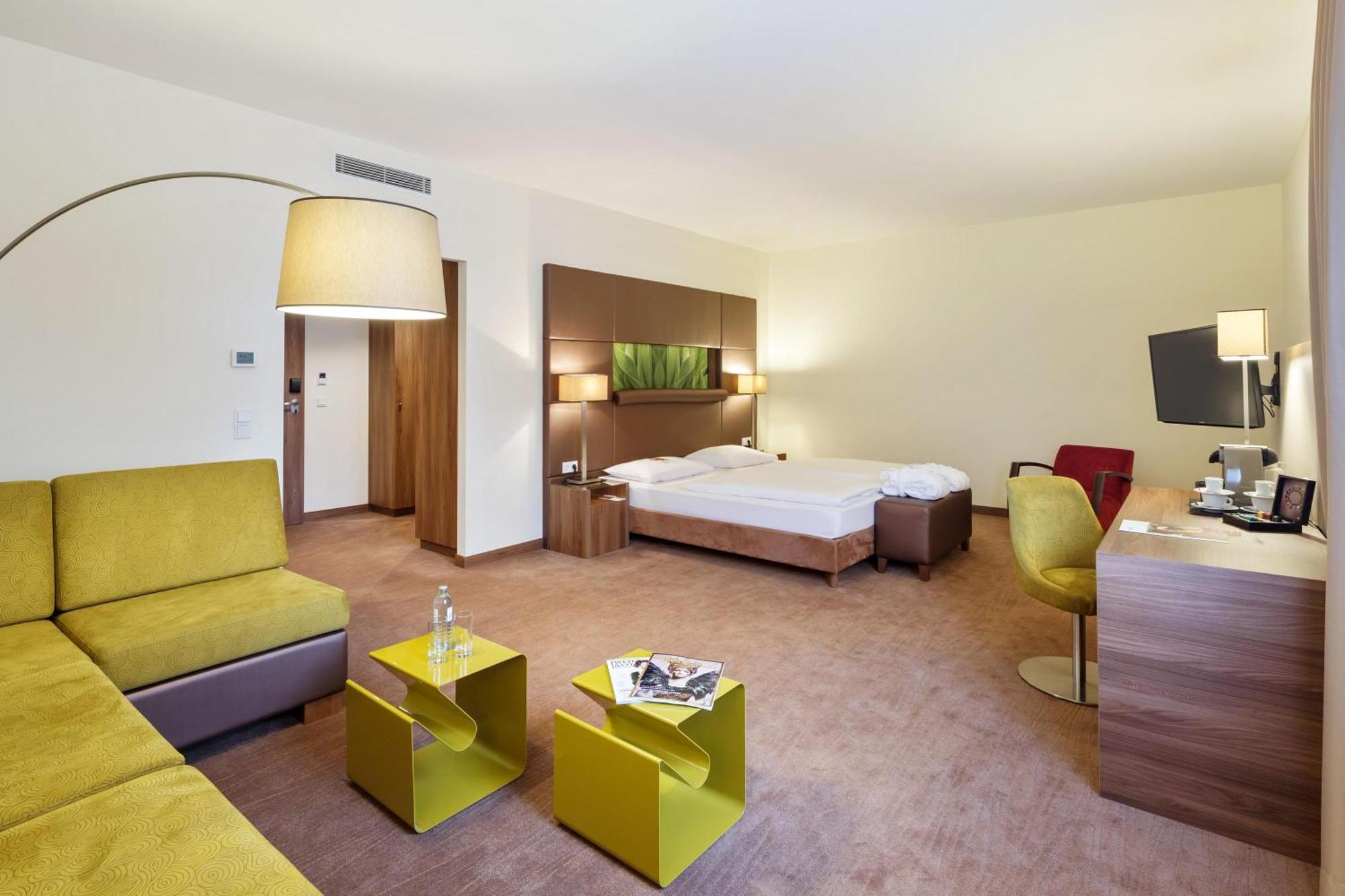 Hotel Austria Trend Doppio 4*