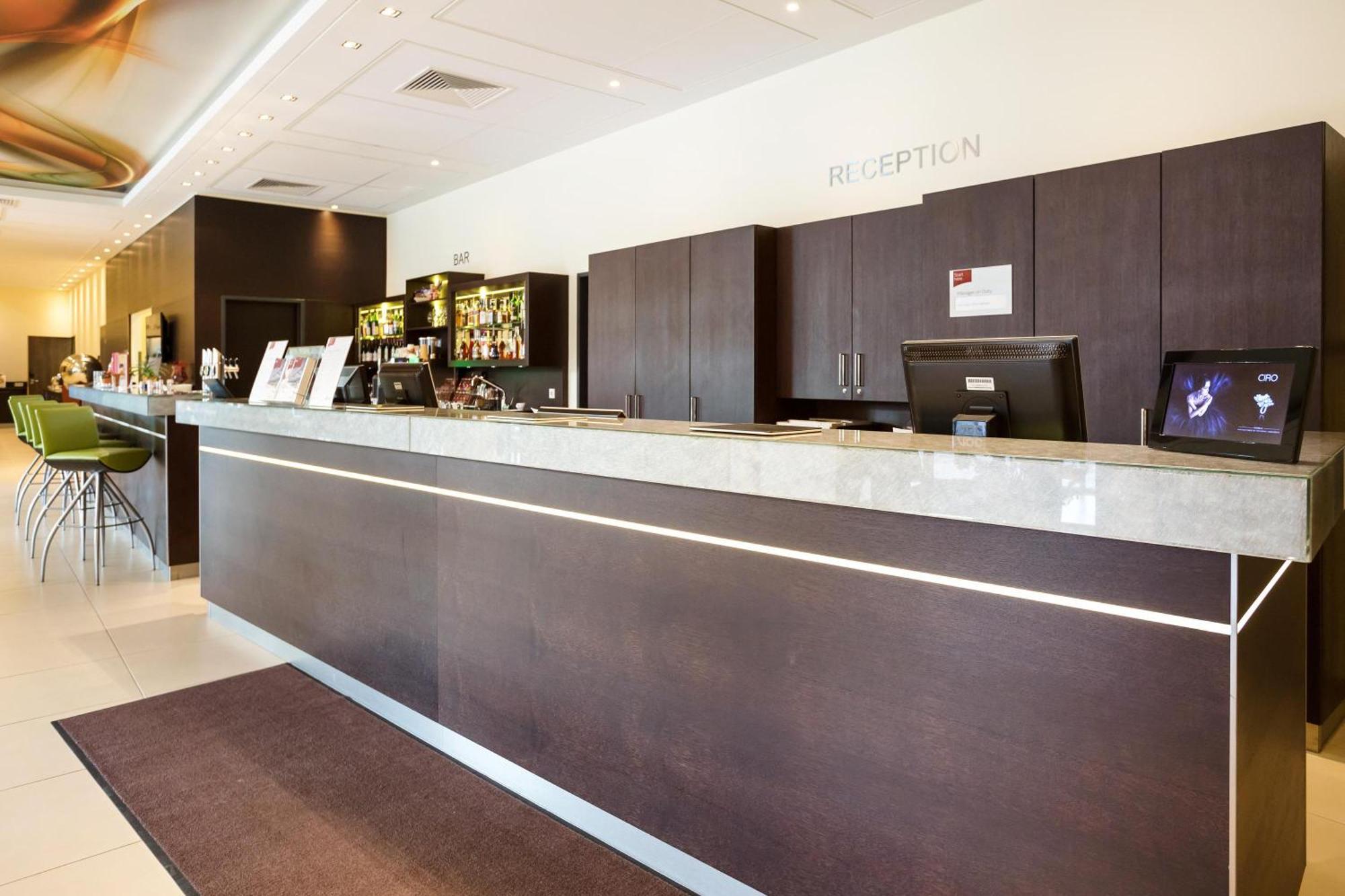 Austria Trend Doppio Hotel 4*