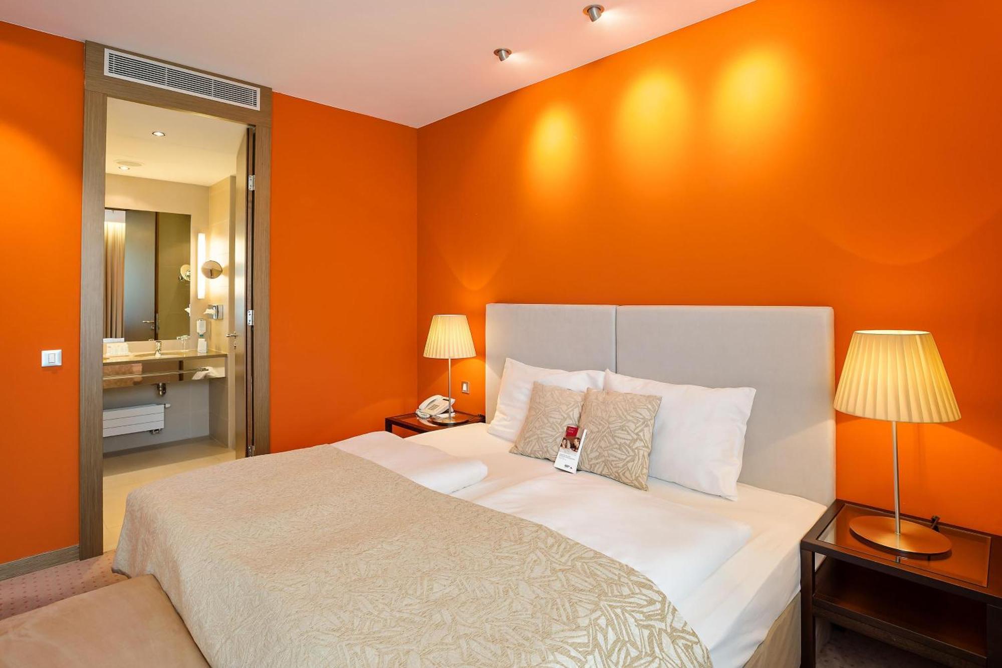Austria Trend Savoyen Hotel 4*