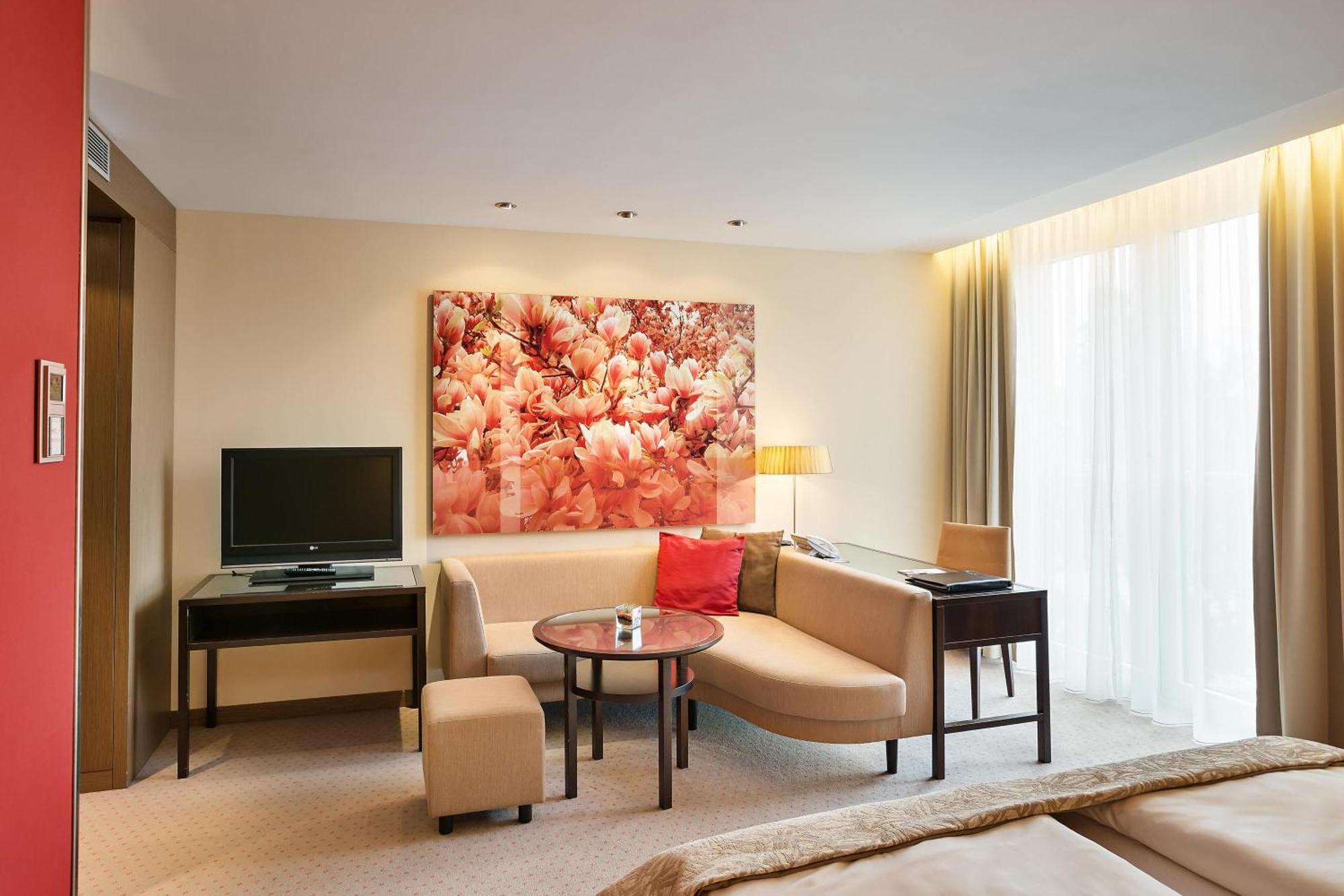 Austria Trend Savoyen Hotel 4*
