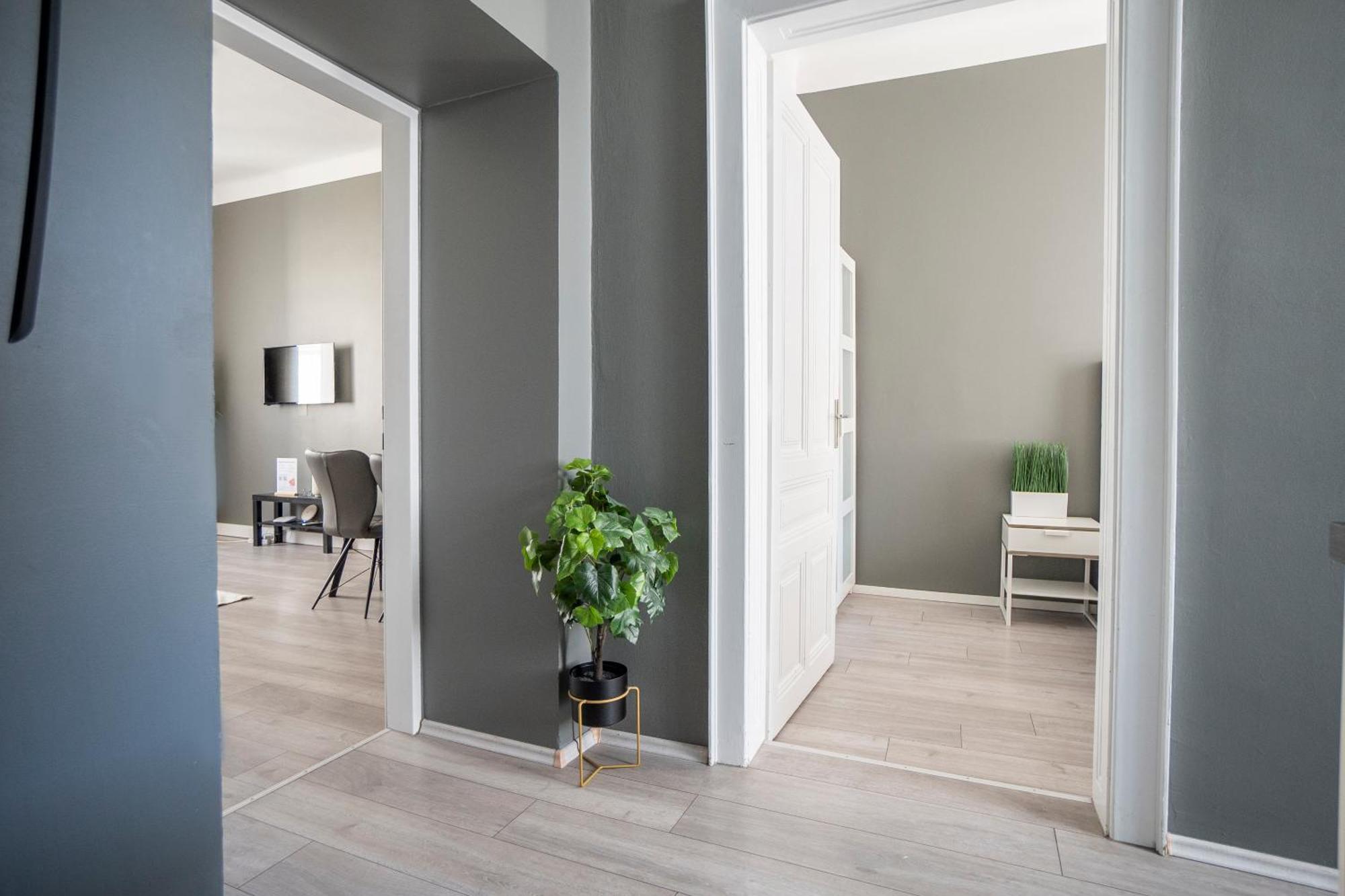 Brand New Luxury 2 Bedroom Near Augarten Apartment