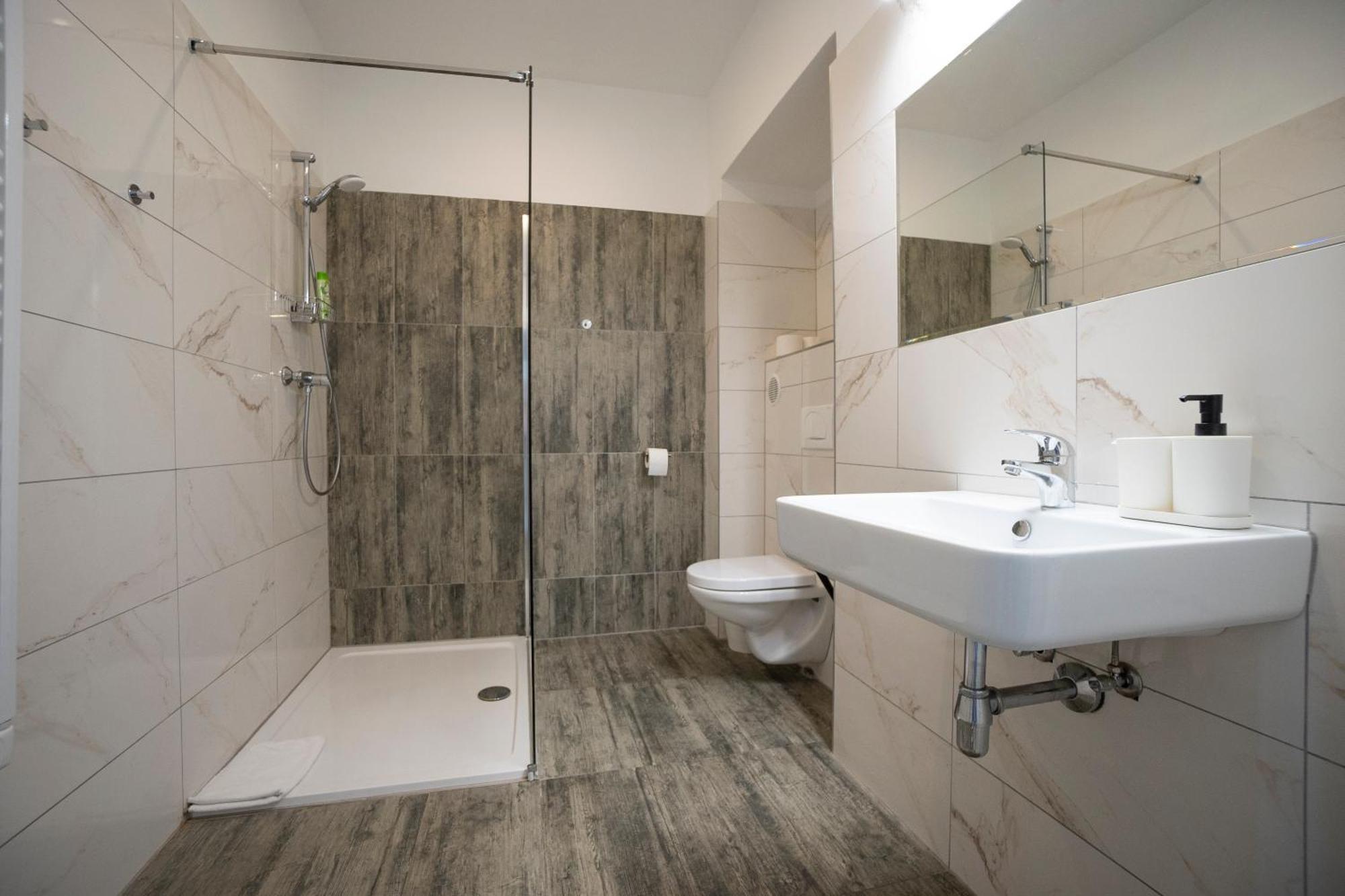 Brand New Renovated Near Augarten