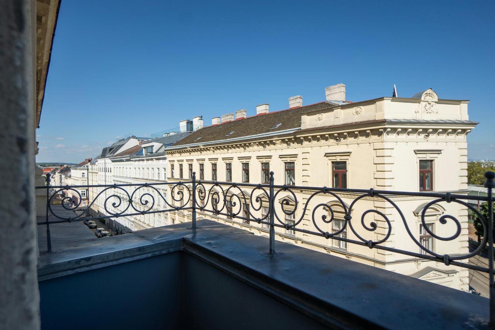 Appartamento Charming 2-room With Balcony, 15 Min To Center Vienna