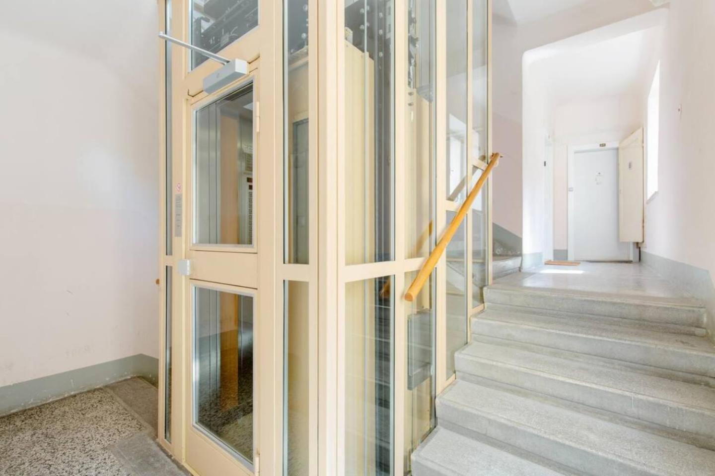 Untere Donaustrasse Apartment *
