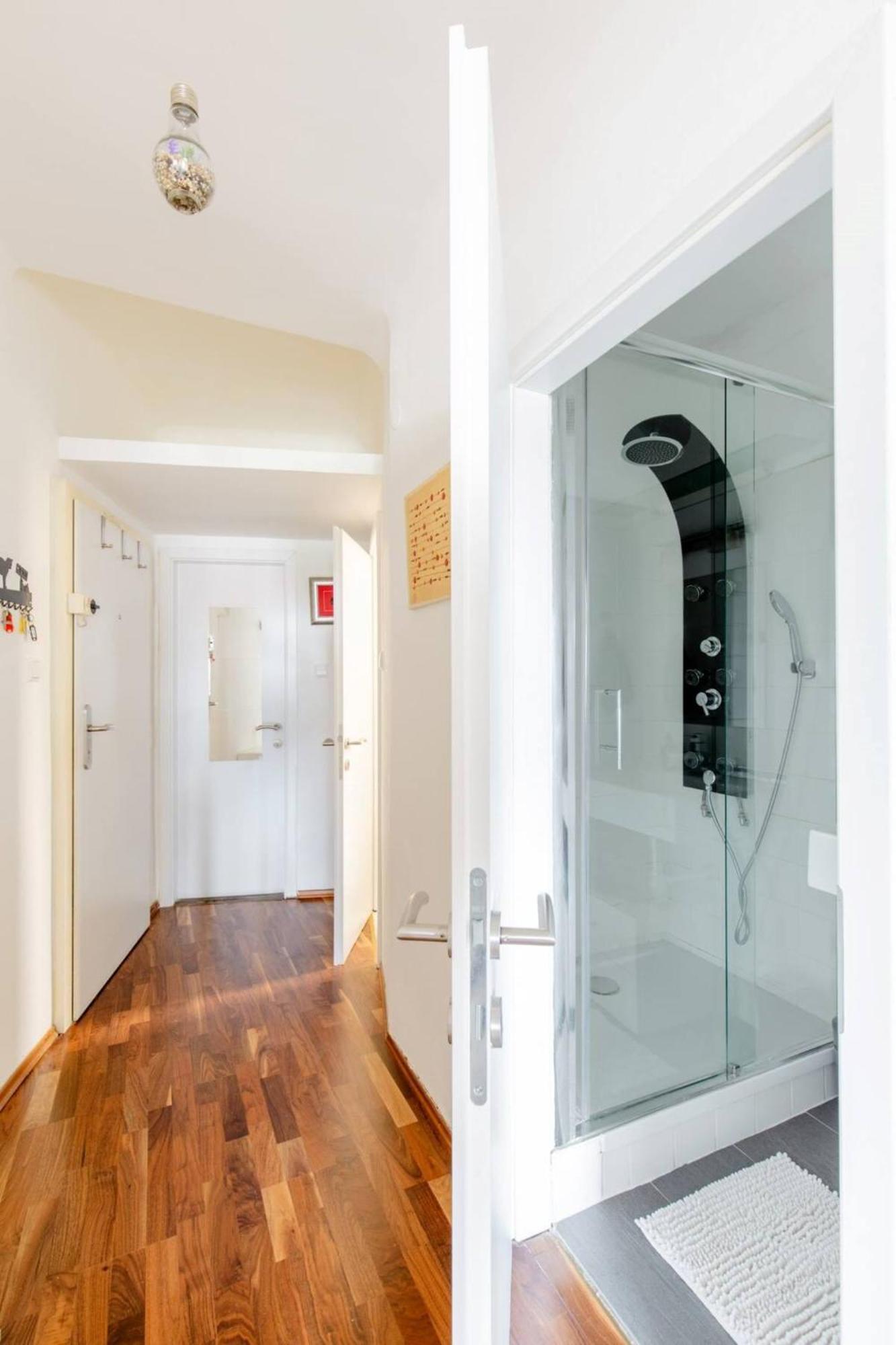 Untere Donaustrasse Apartment Vienna