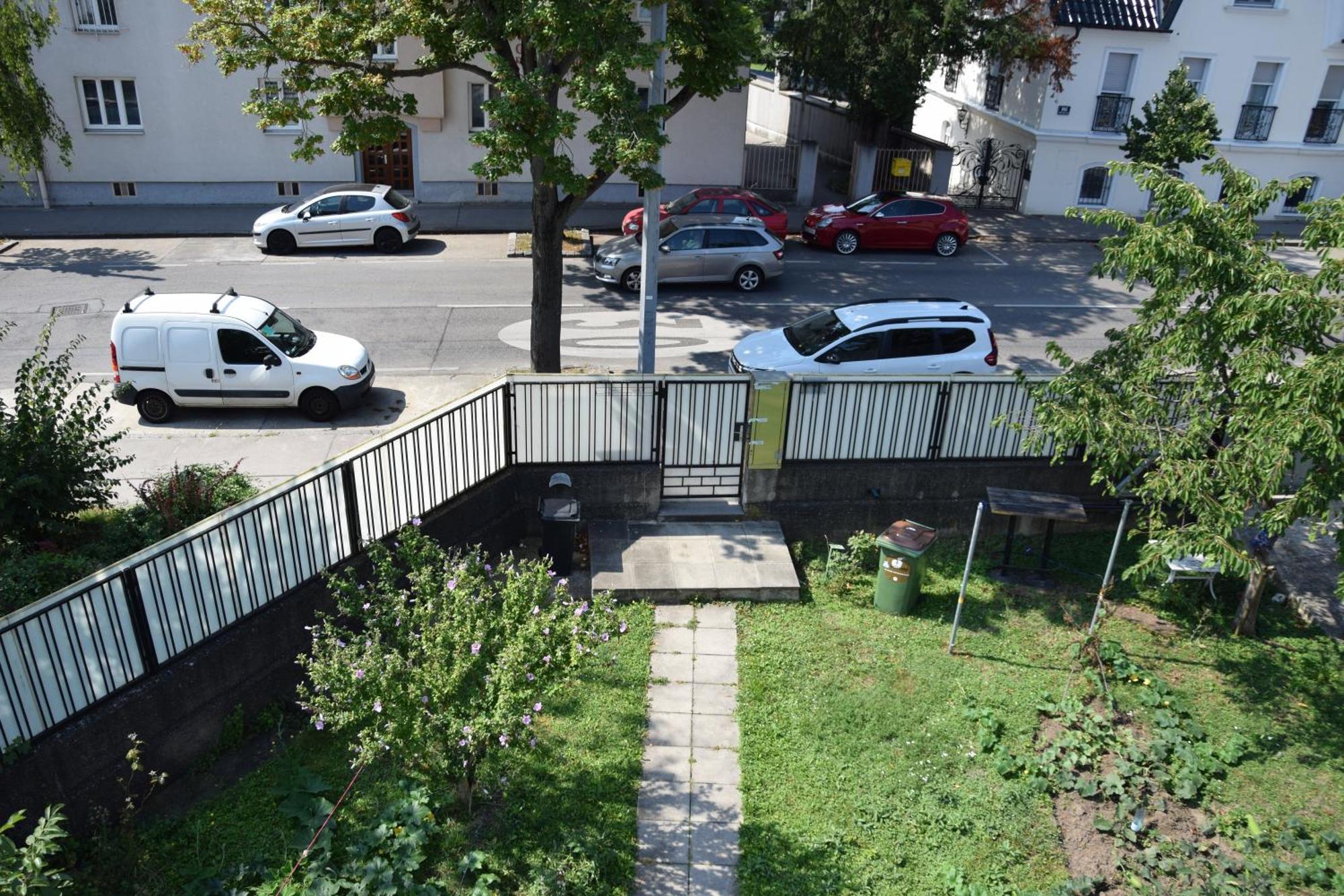 Central-vintage With Free Parking And 5min Walk To Metro Vienna