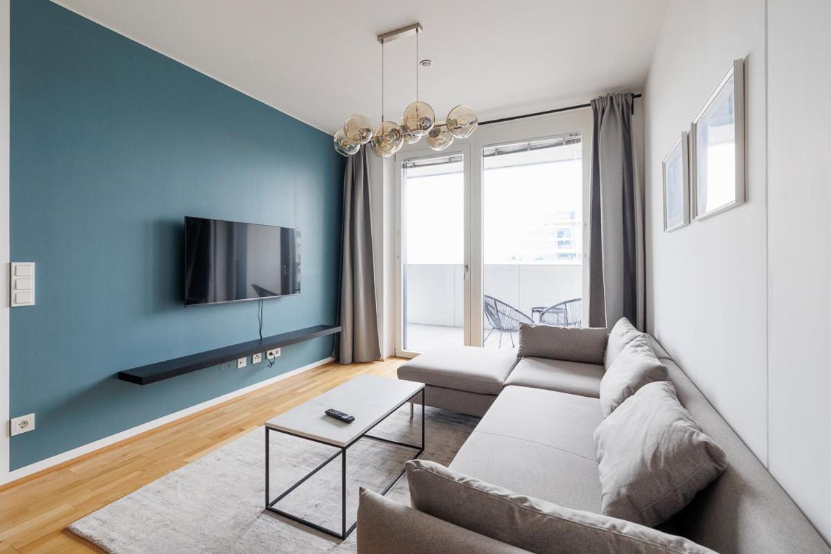 Apartment Lovely In Marina Tower - 10min To Center Vienna