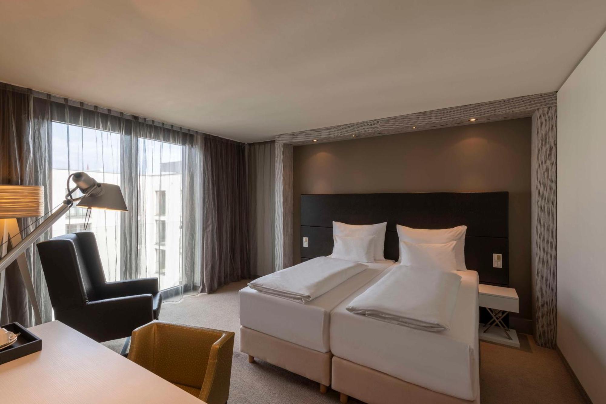 Doubletree By Hilton Schonbrunn 4*