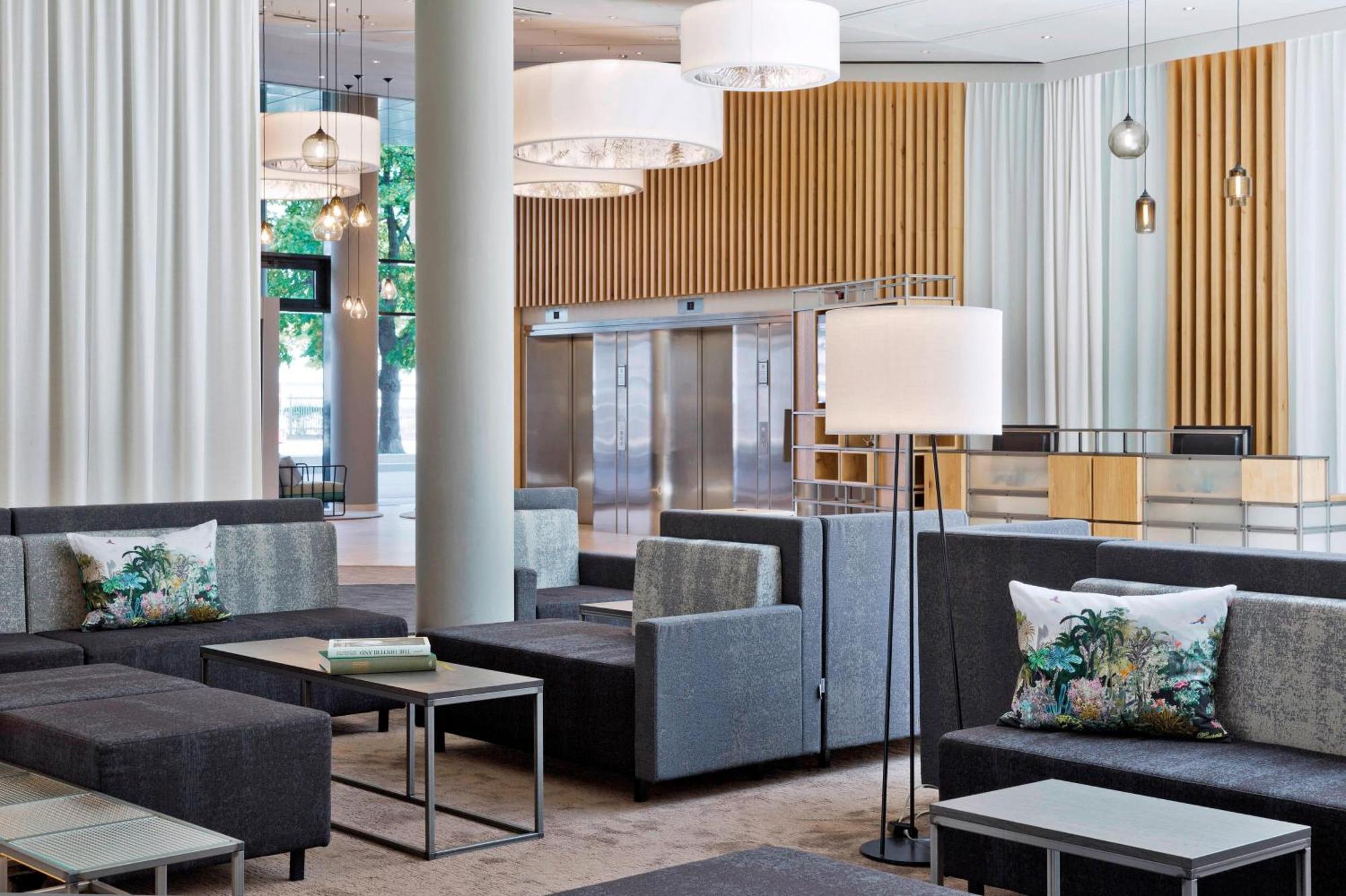 Hotel Courtyard By Marriott Prater/messe
