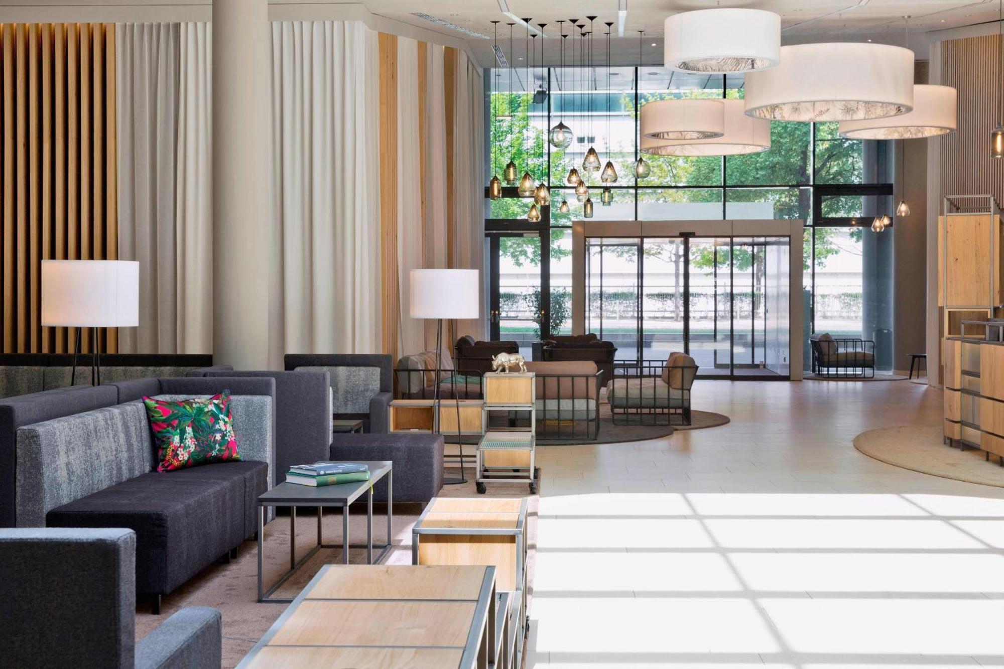 Courtyard By Marriott Prater/messe Hotel