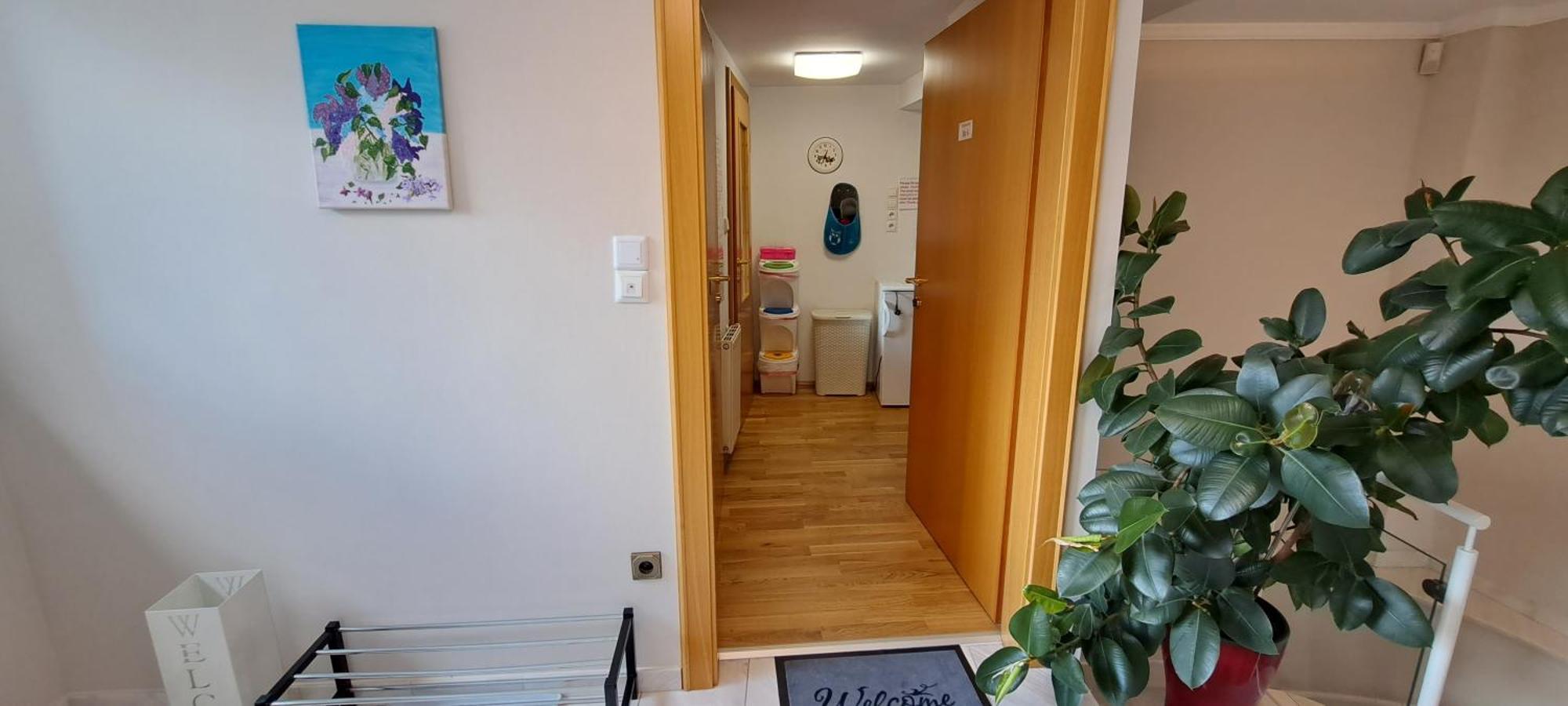 Doebling Apartment *