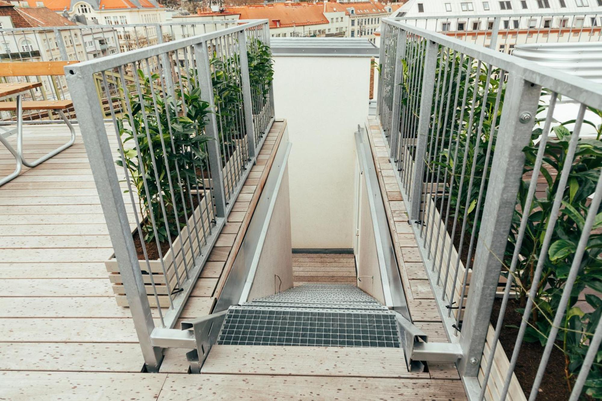 Stayover - Noble, Großzügige Am Hernals Apartment Wien