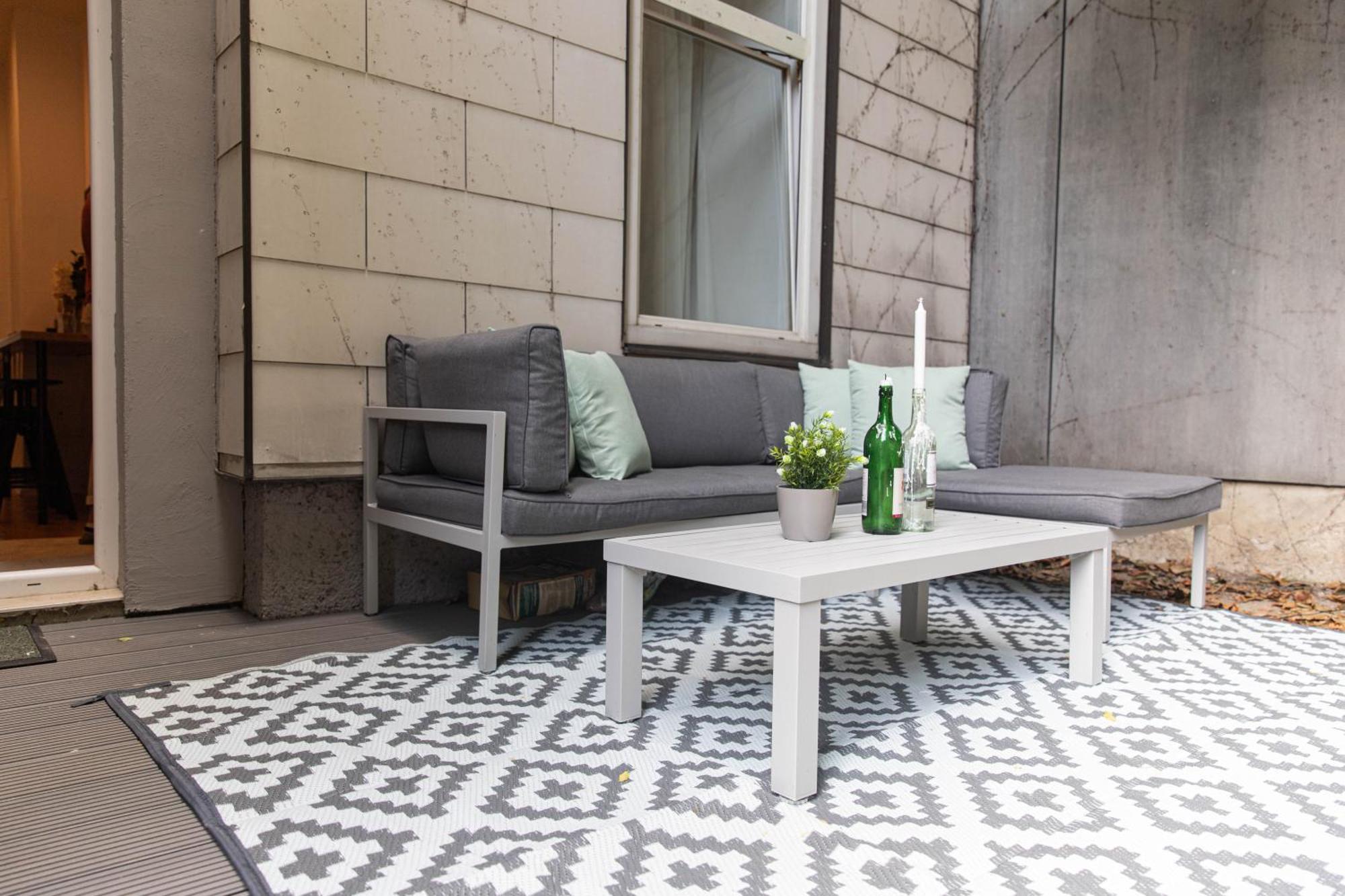 Spacious Apartment, 3 Min To U1 Reumannplatz *