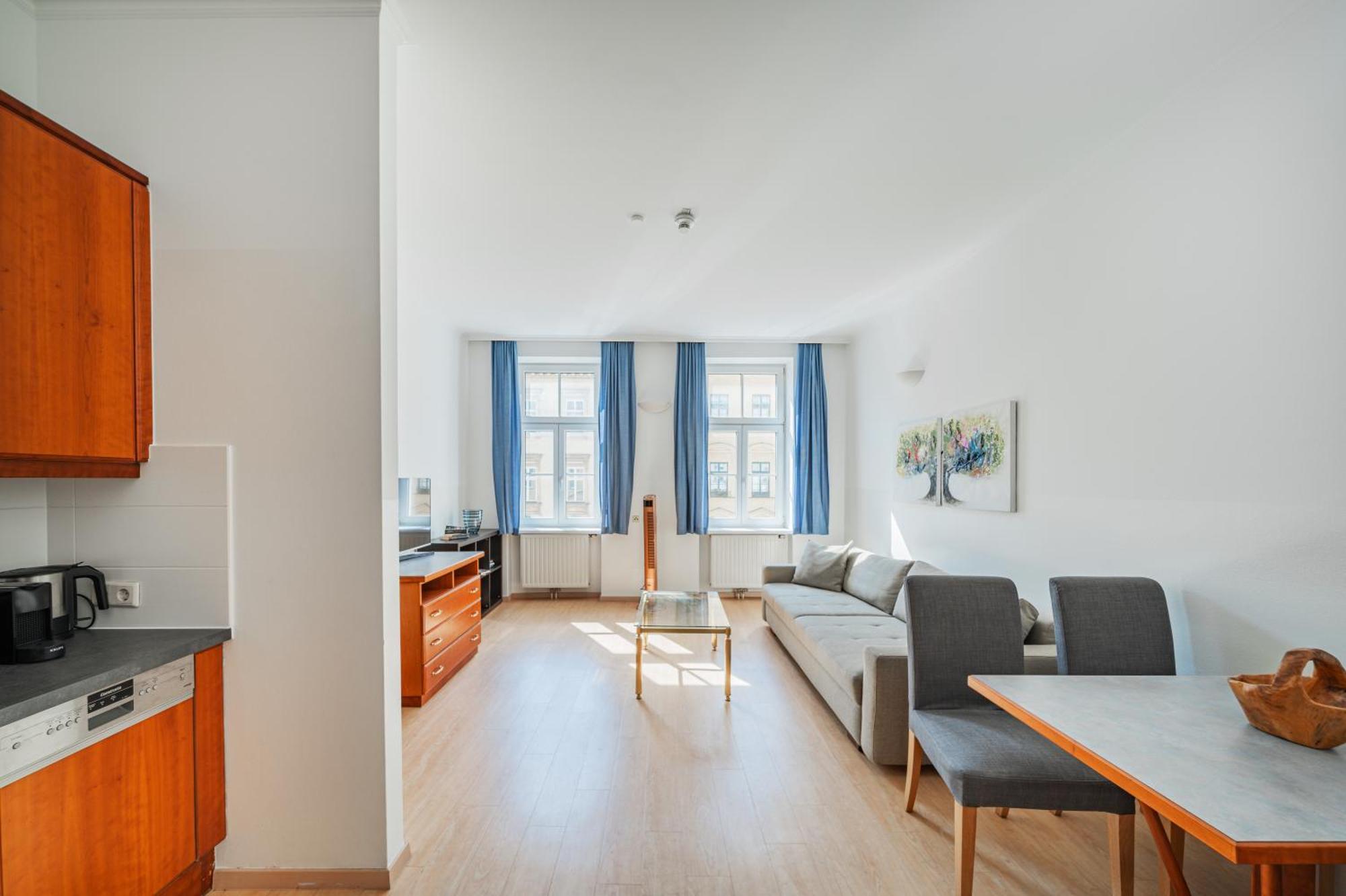 Apartment 74 Living Vienna